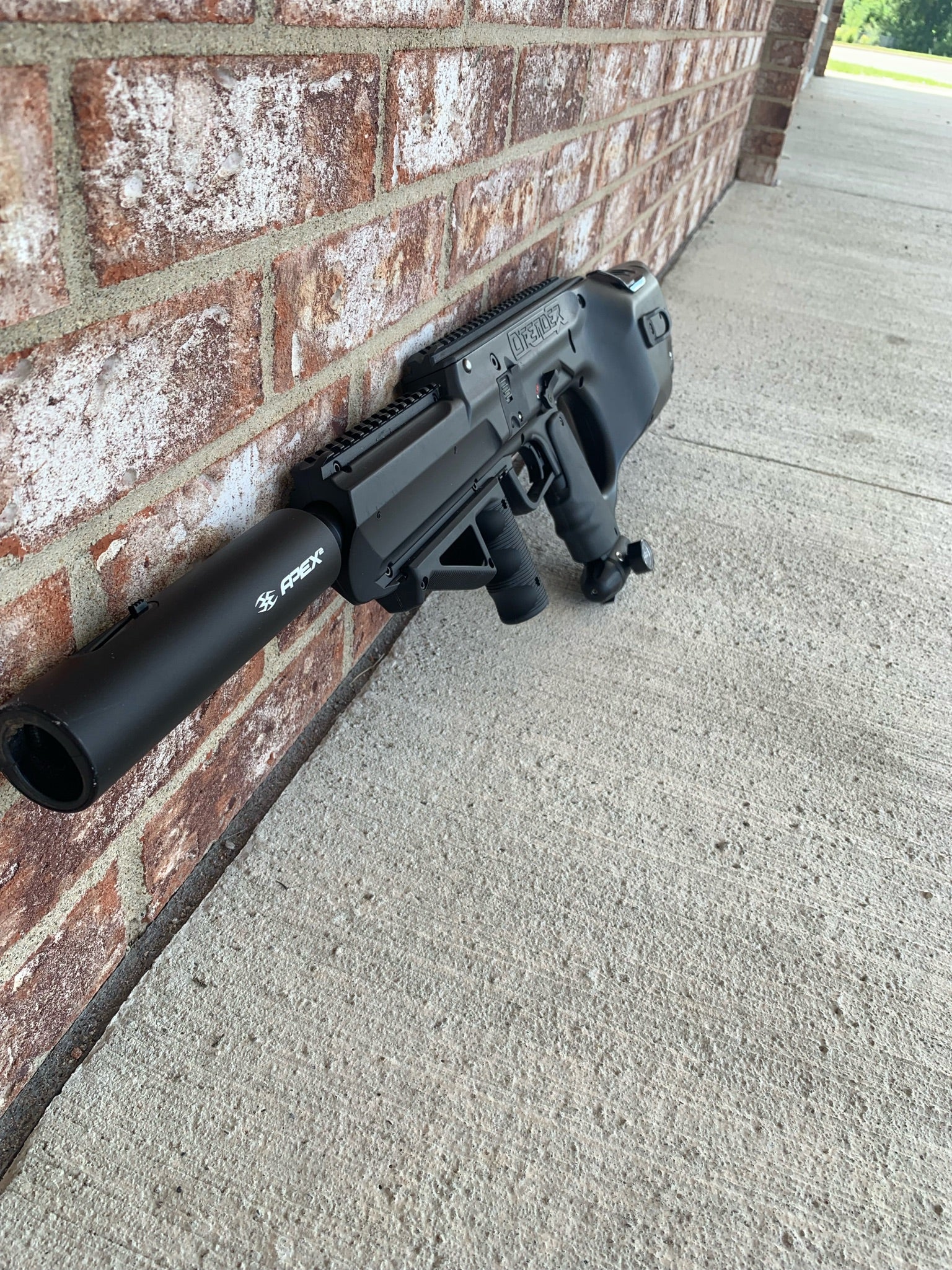 Used Empire Defender Paintball Gun - Black - Image 3