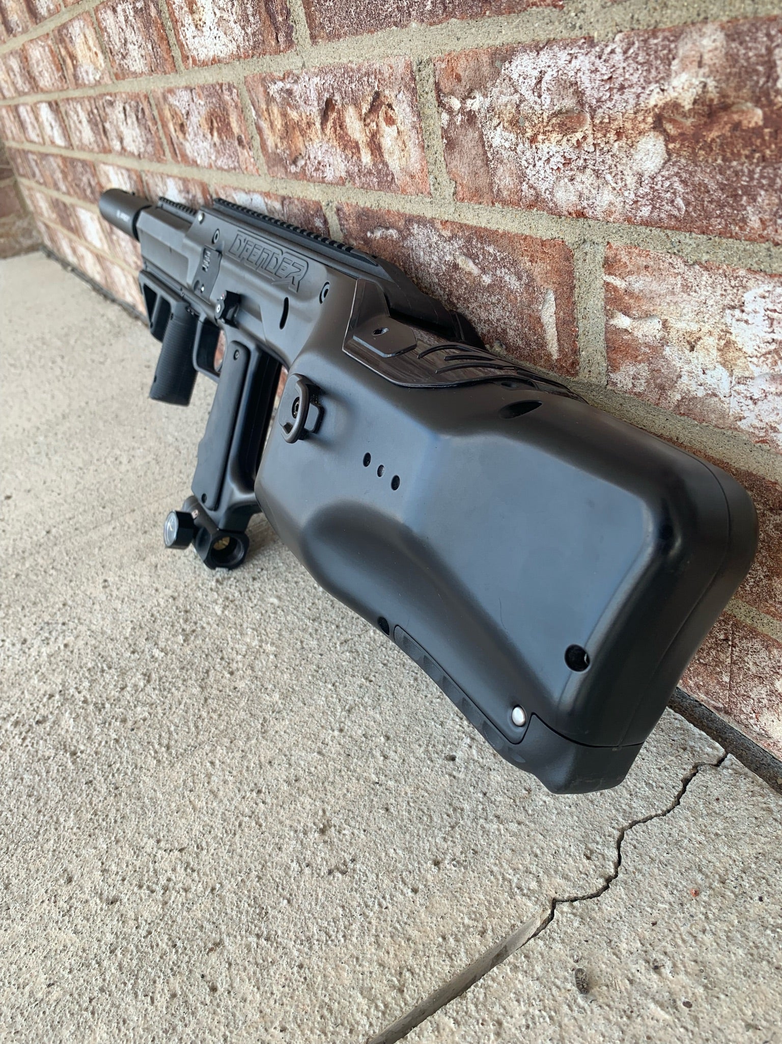Used Empire Defender Paintball Gun - Black - Image 4