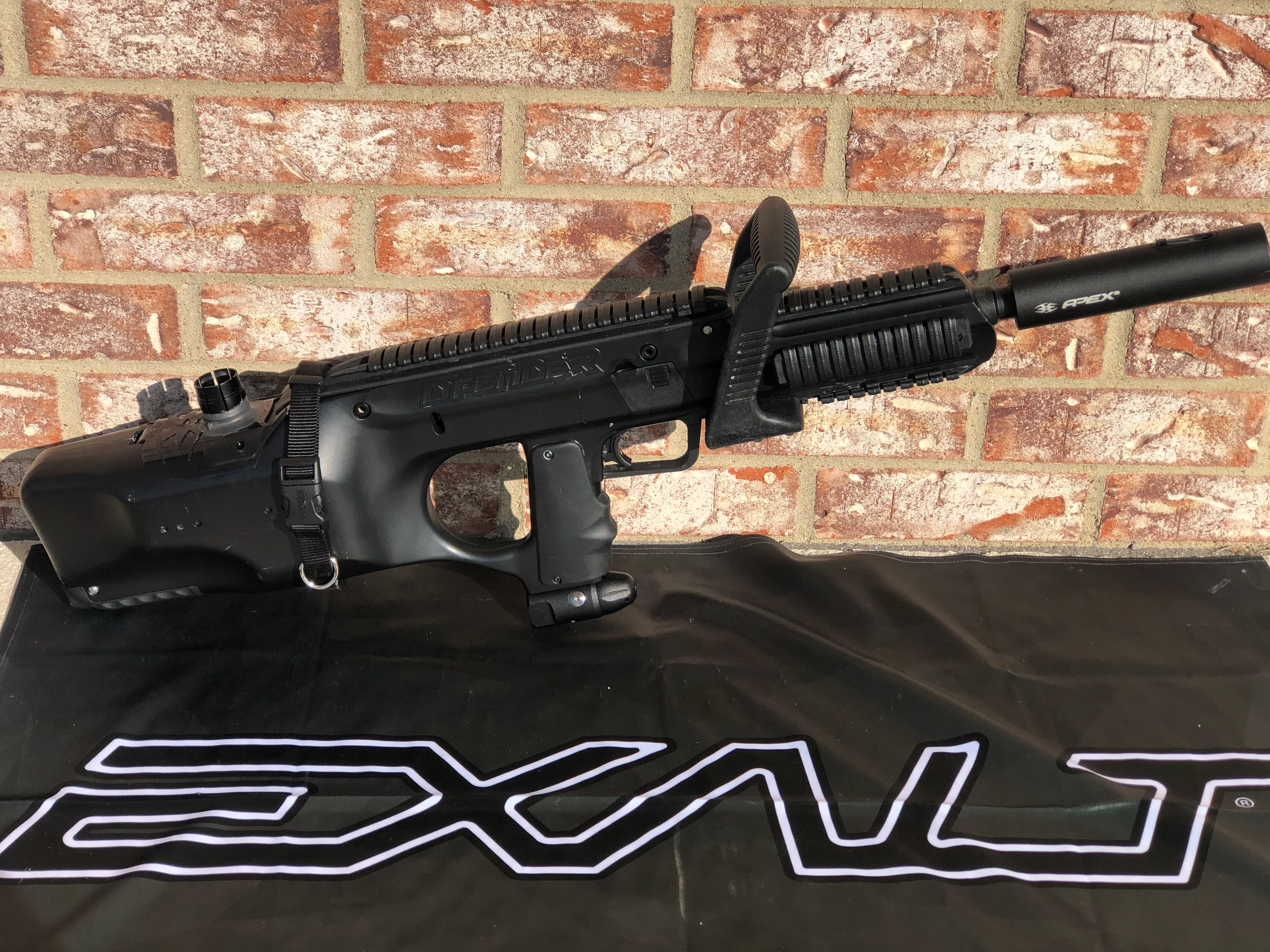 Used Empire Defender Paintball Gun - Black - Image 2