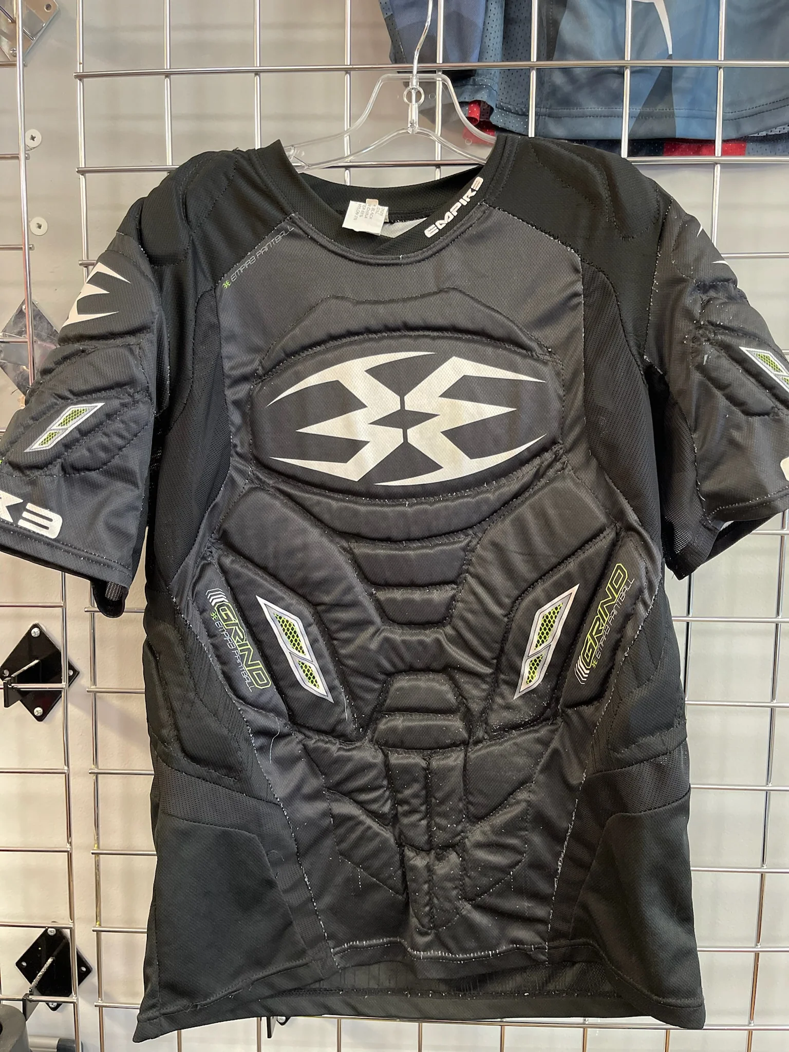 Used Empire Grind Chest Protector - L/XL - Image 2