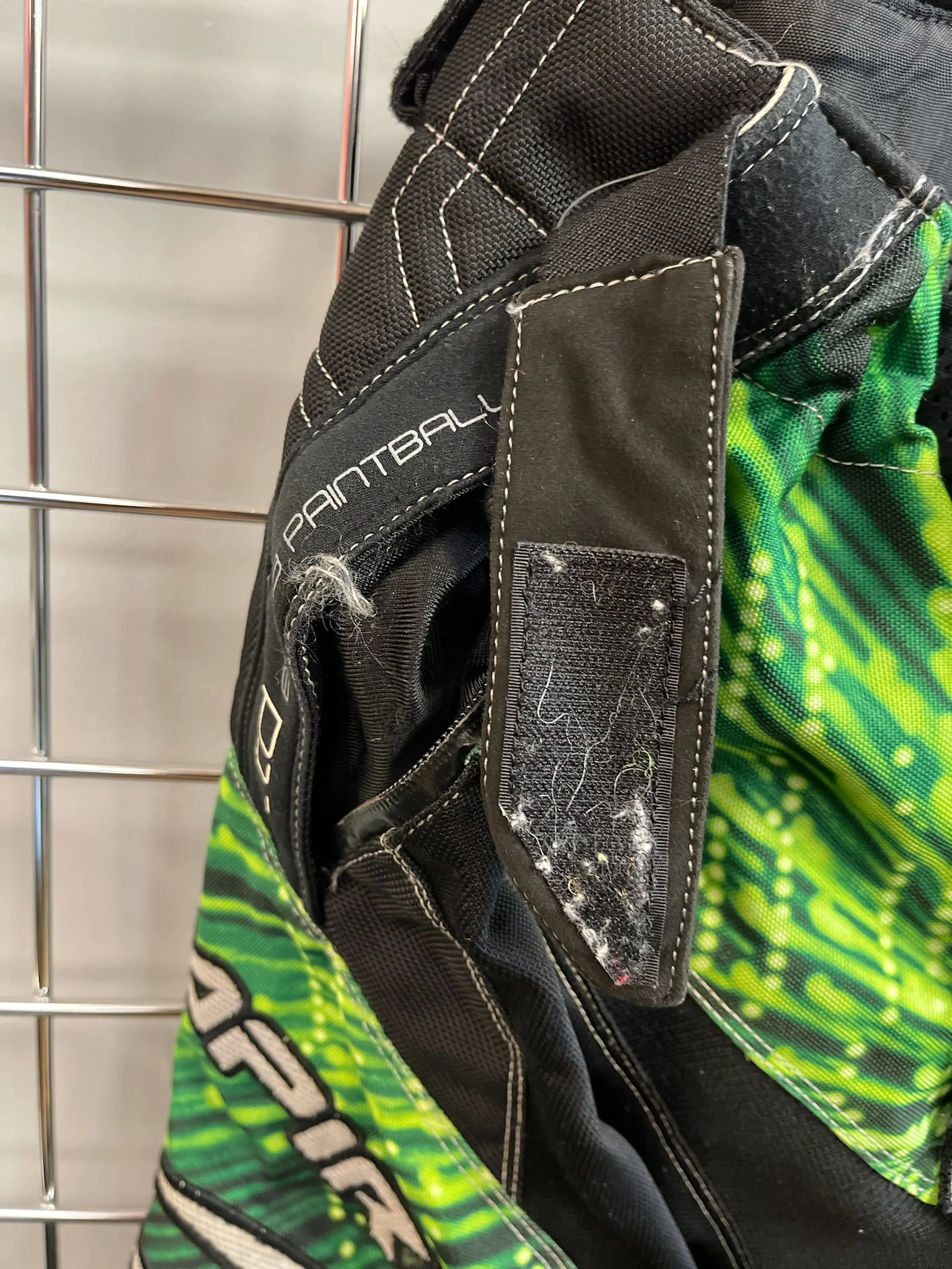 Used Empire LTD Paintball Pants - Black/Green - Medium (30-36) - Image 7