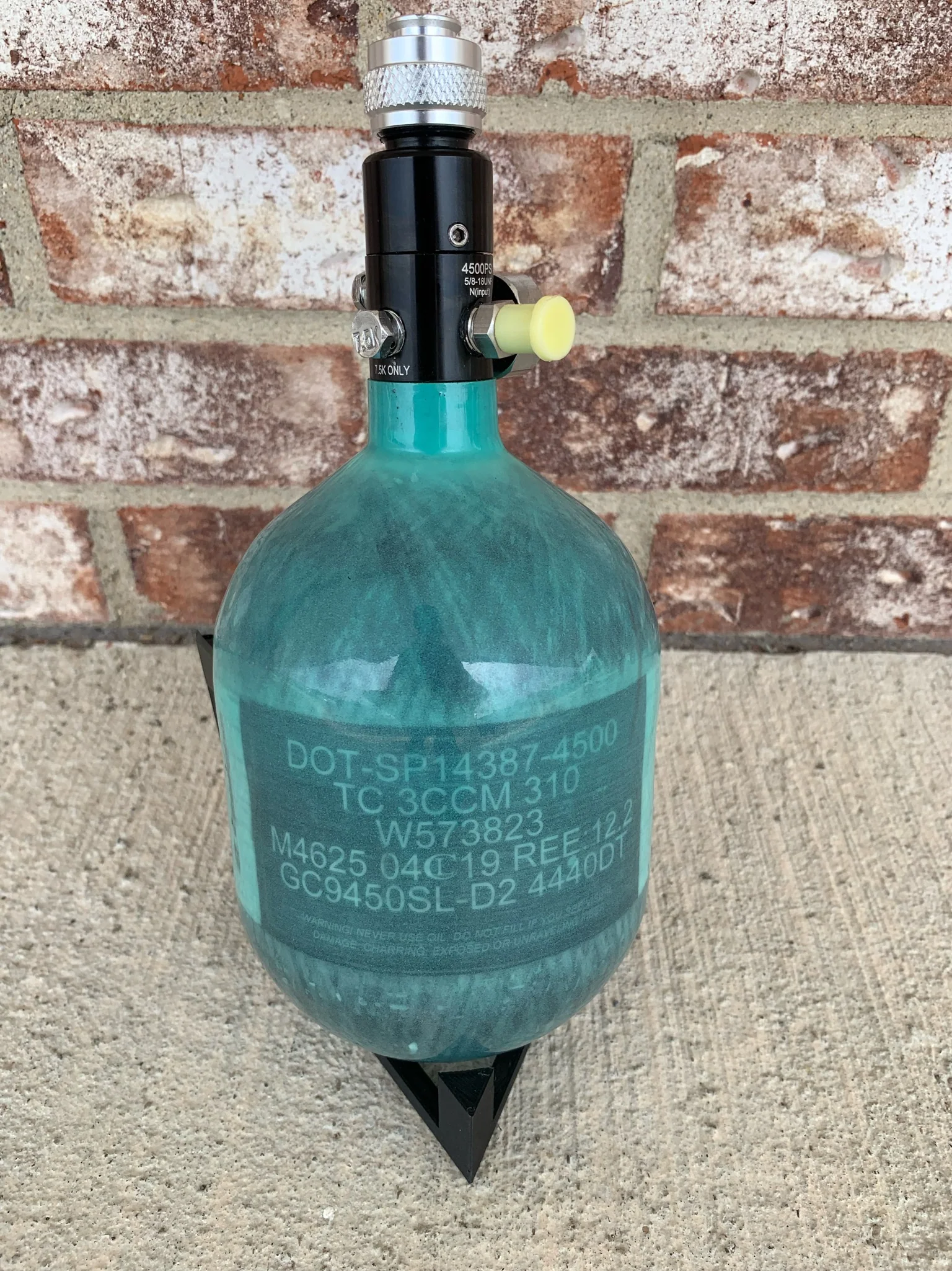 Used Empire Mega Lite 48/4500 Paintball Tank - Mint Green - Image 2