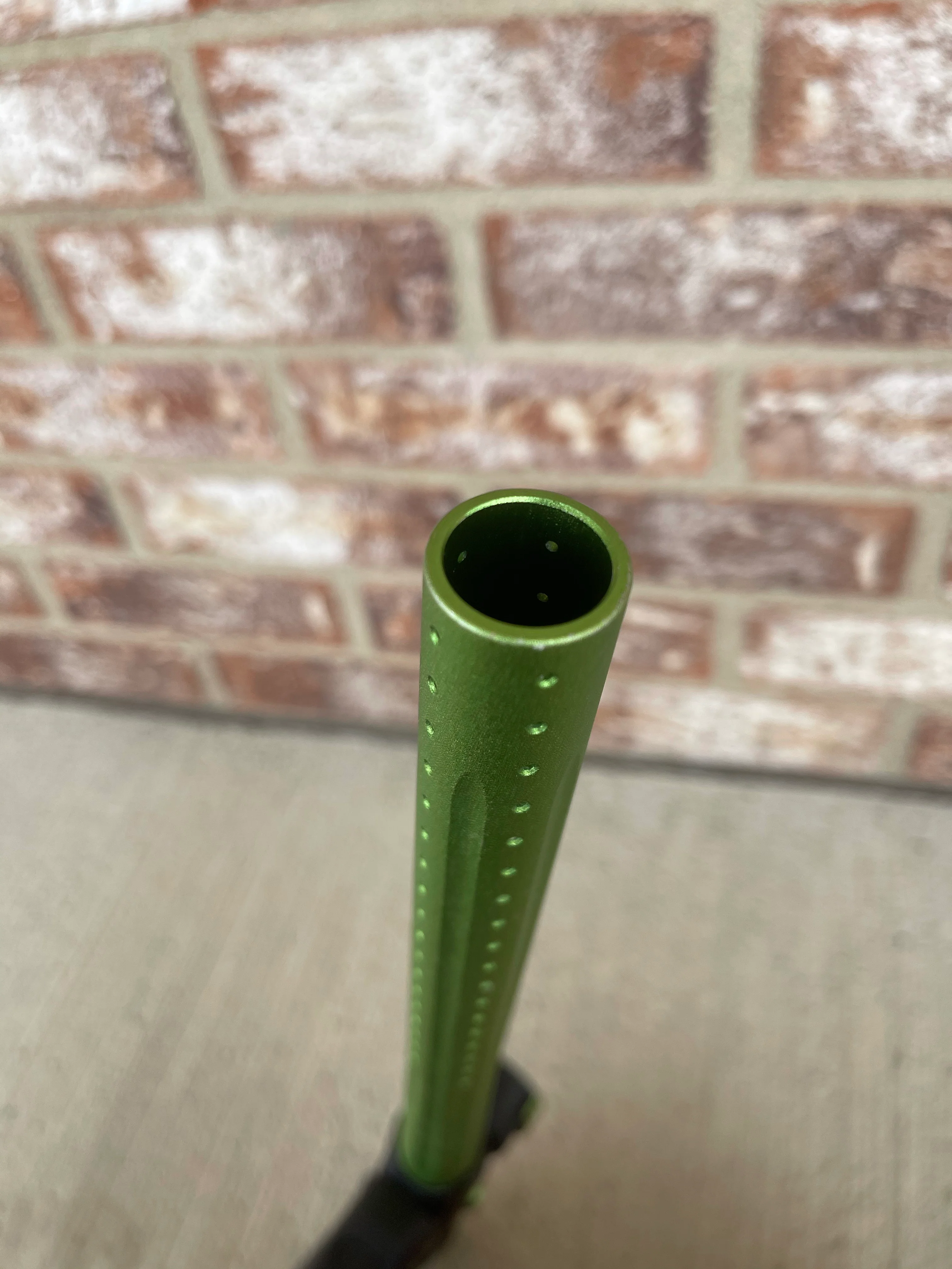 Used Empire Mini GS Paintball Gun - Black/Lime - Image 5