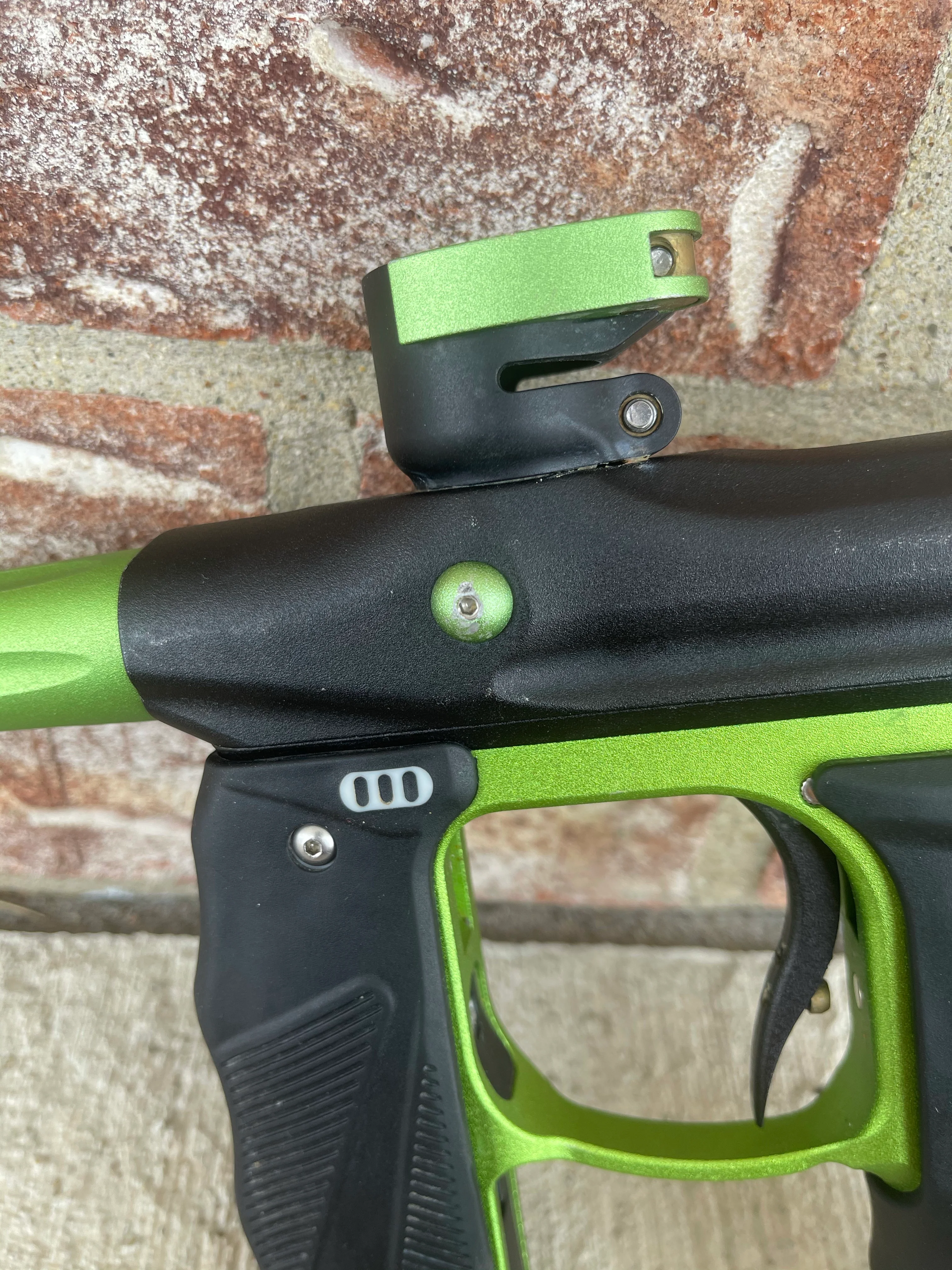 Used Empire Mini GS Paintball Gun - Black/Lime - Image 8