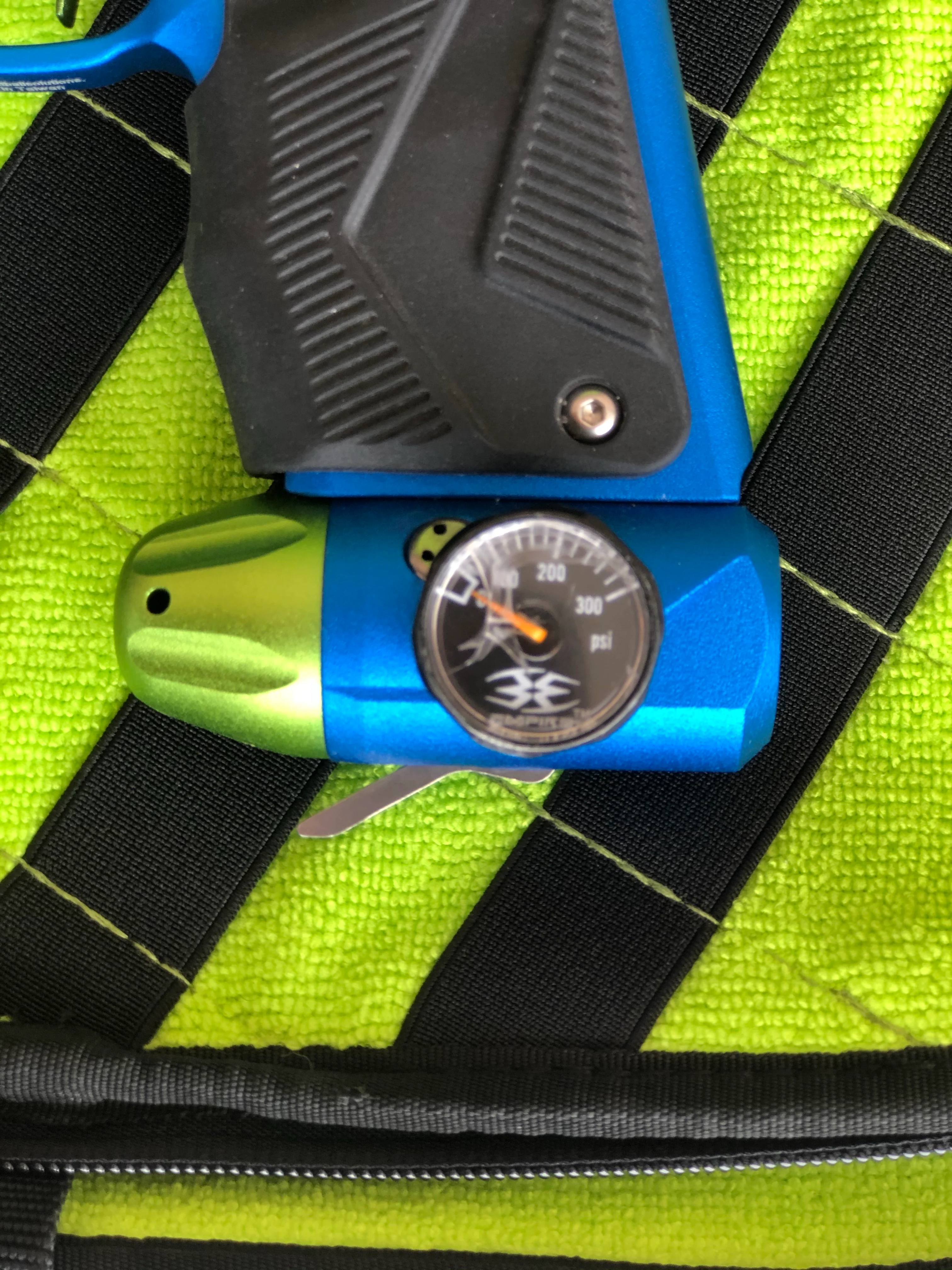Used Empire Mini GS Paintball Gun- Blue/Lime - Image 8