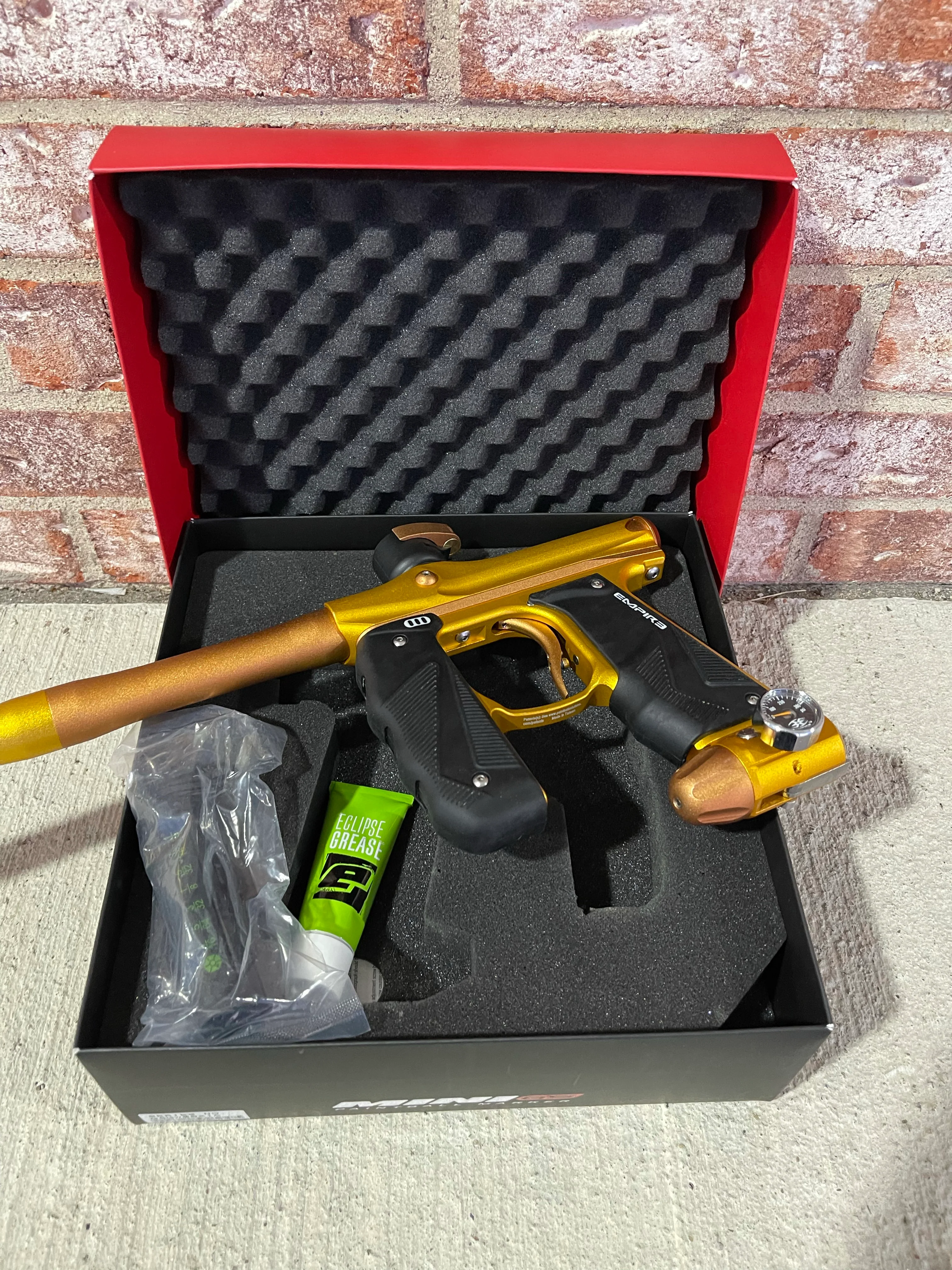 Used Empire Mini GS Paintball Gun - Gold / Bronze - Image 5