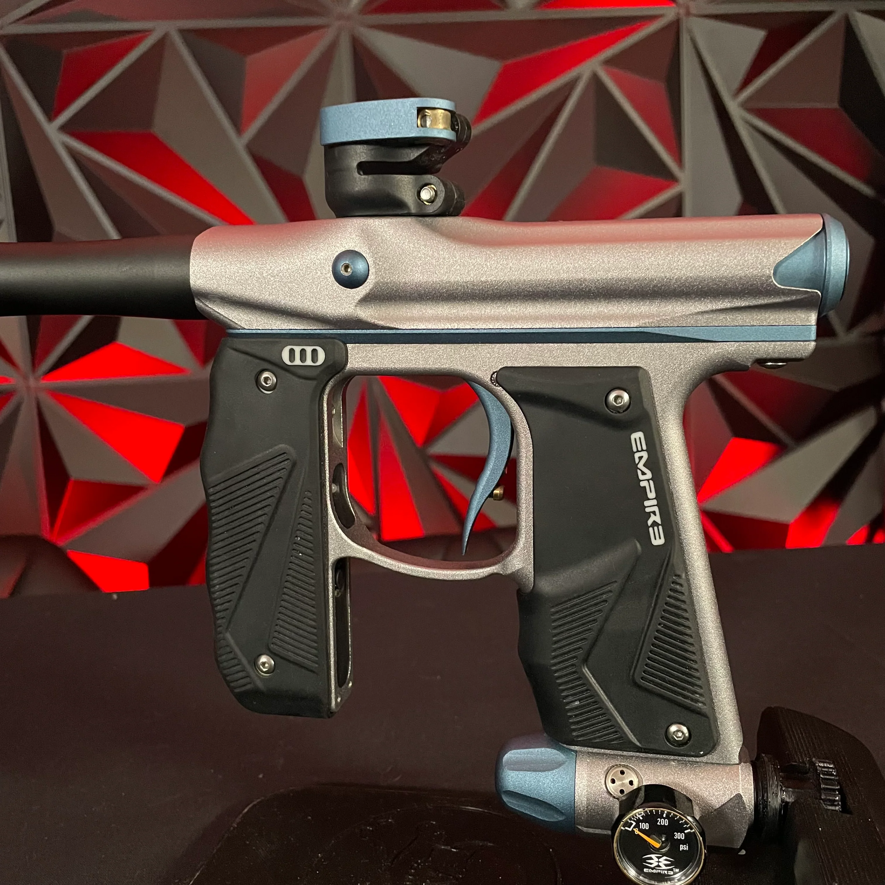 Used Empire Mini GS Paintball Gun - Grey/Blue w/Freak Jr Barrel - Image 2
