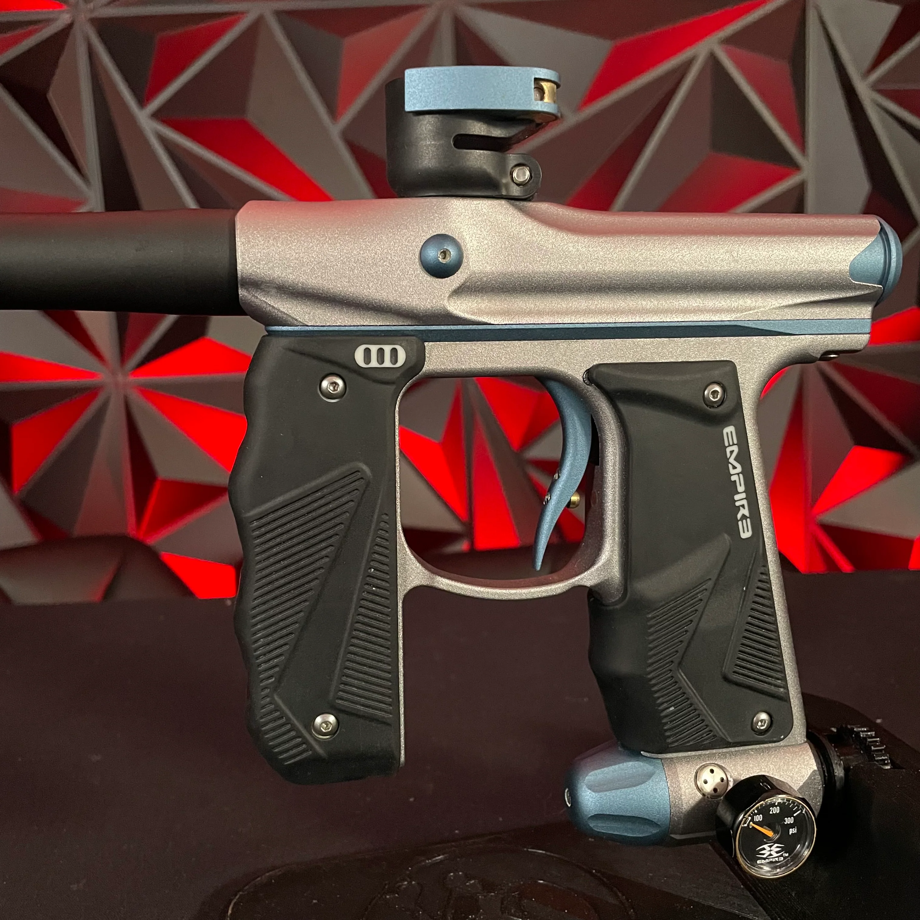 Used Empire Mini GS Paintball Gun - Grey/Blue w/Freak Jr Barrel - Image 4