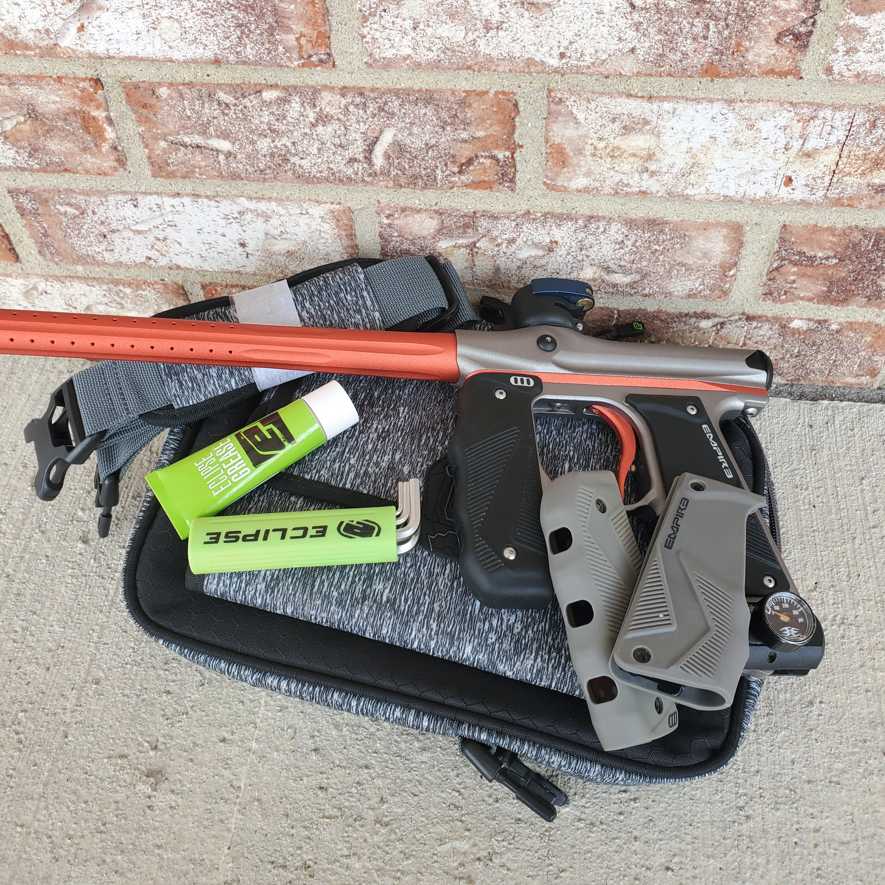 Used Empire Mini GS Paintball Gun- Grey/Orange - Image 5