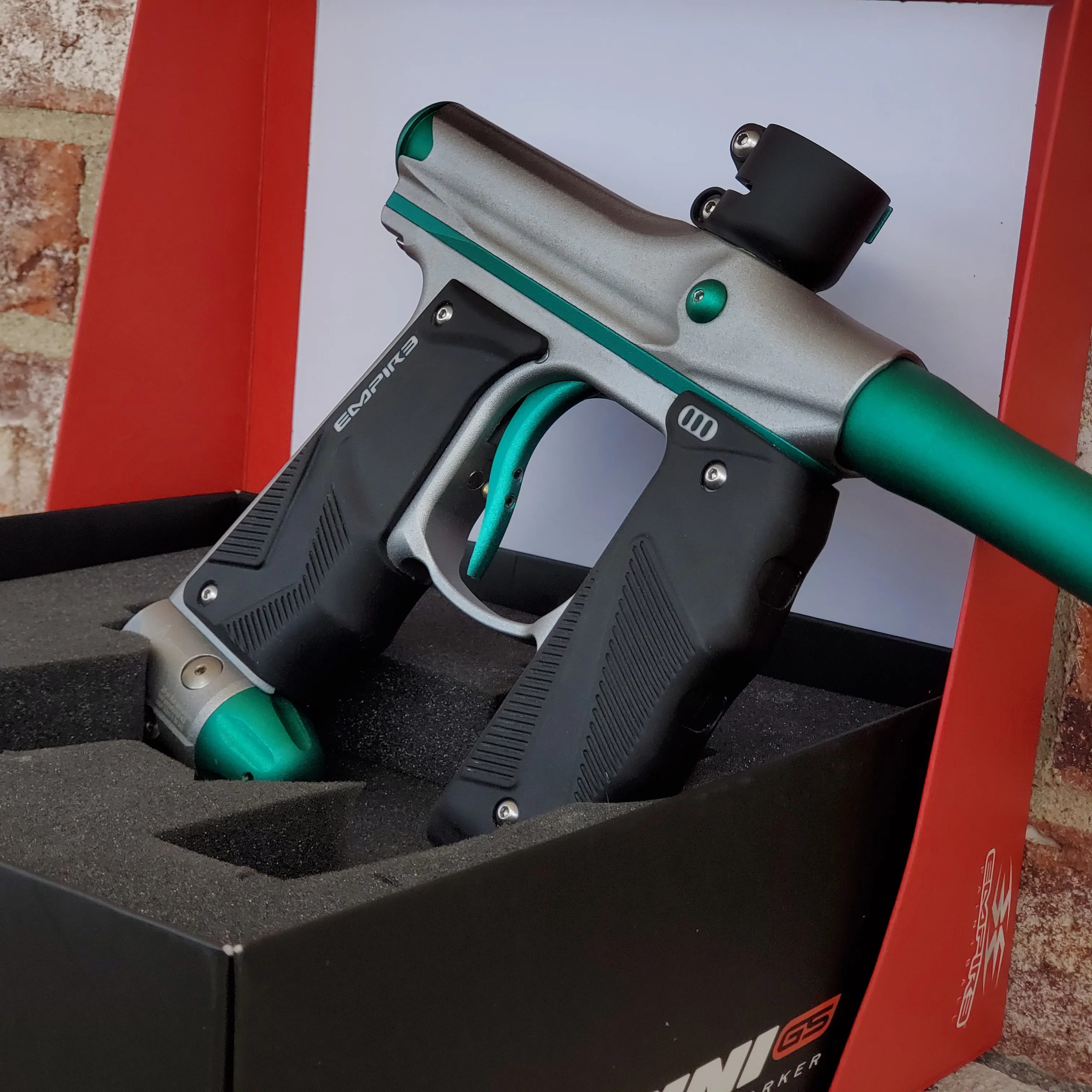 Used Empire Mini GS Paintball Gun- Silver / Aquamarine - Image 2