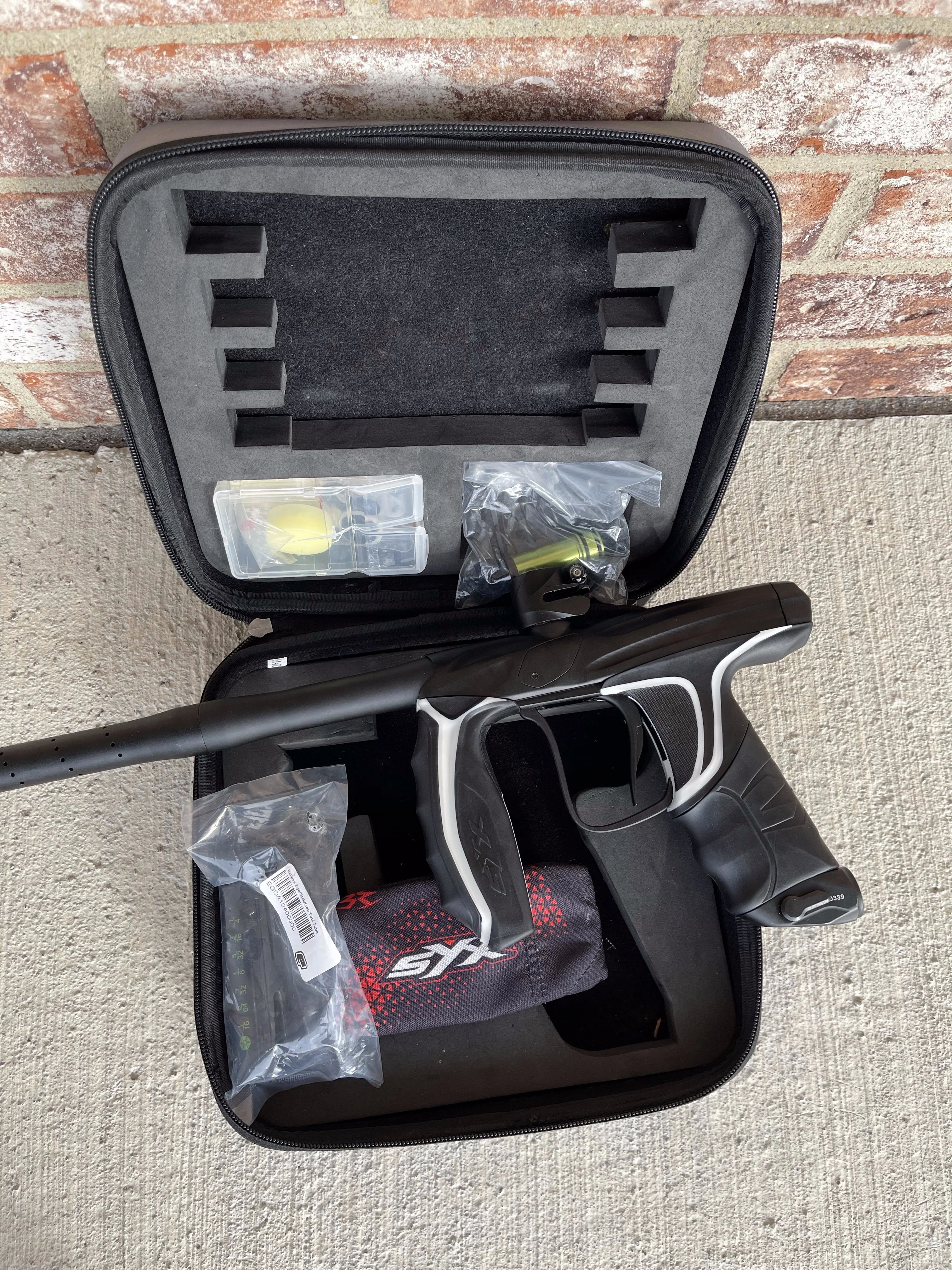 Used Empire Syx Paintball Gun - Black - Image 5