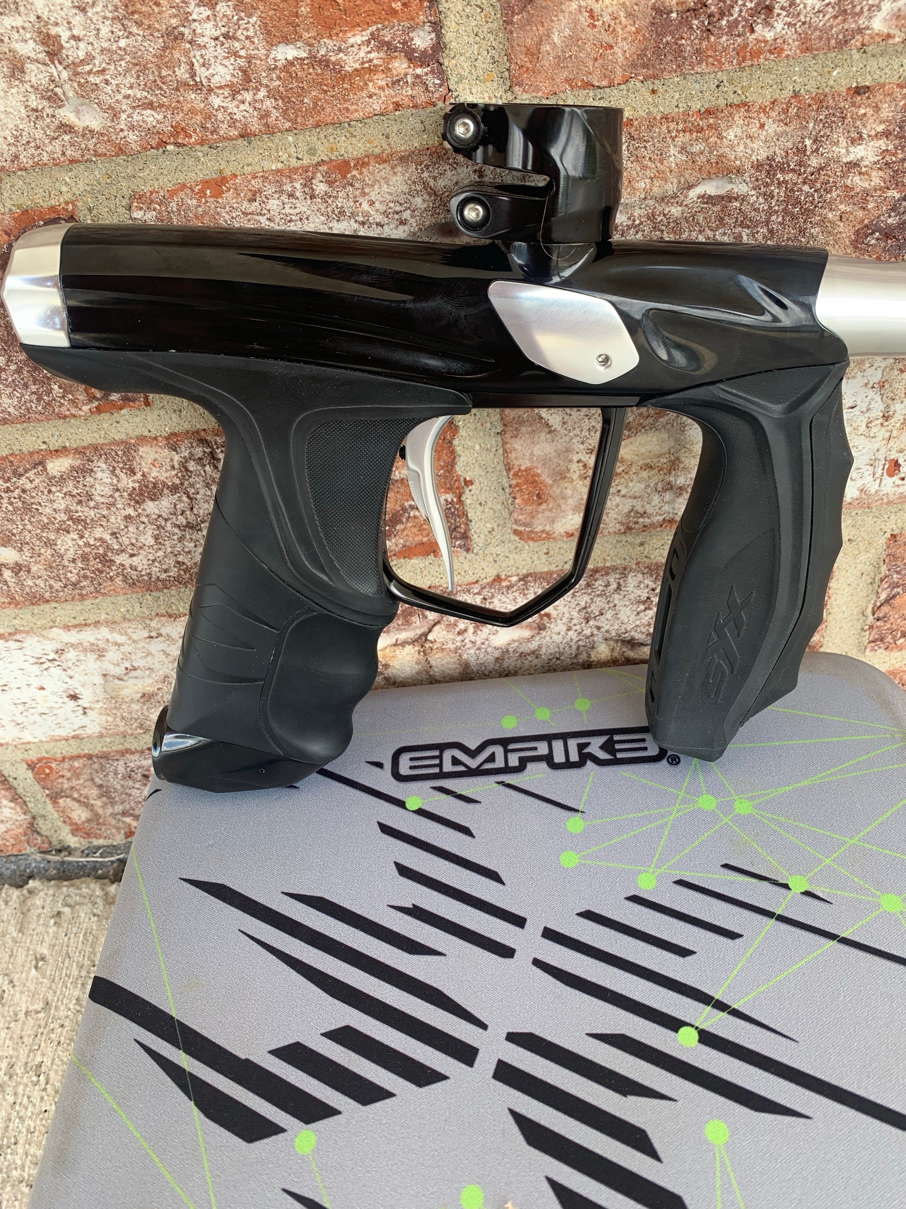 Used Empire SYX Paintball Marker- Black/Silver - Image 2
