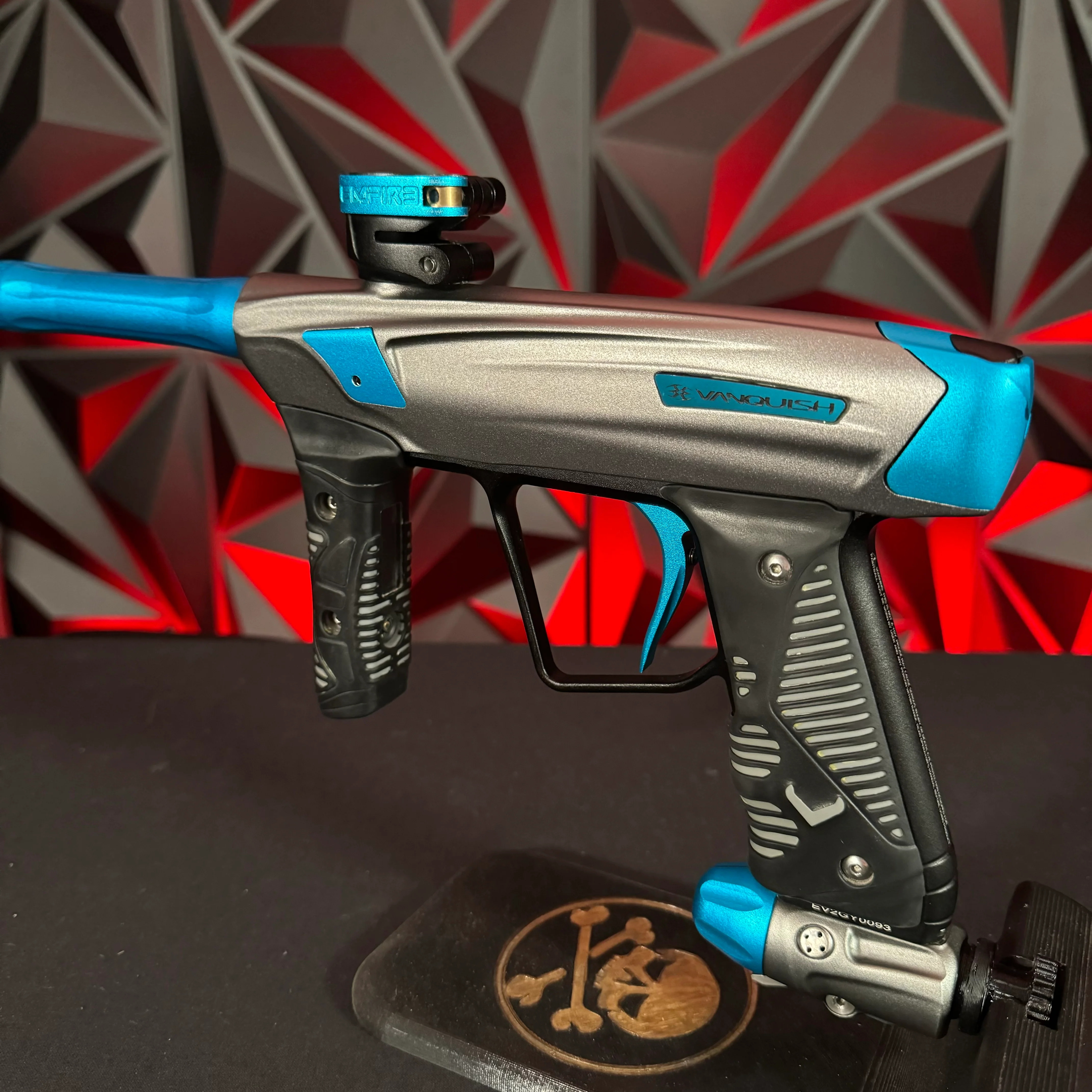 Used Empire Vanquish 2.0 Paintball Maker - Blue Steel w/ 4 backs - Image 4