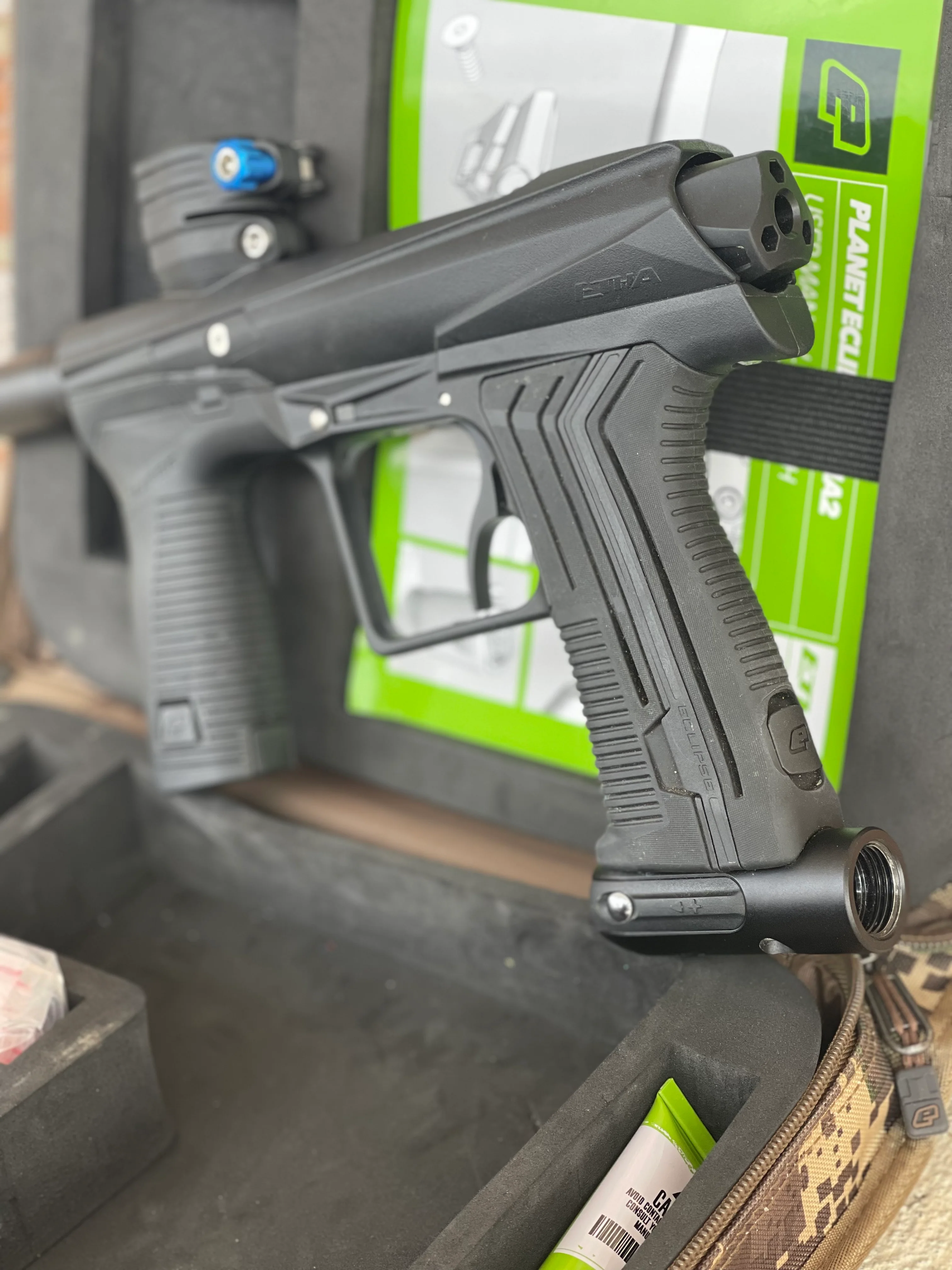 Used Etha 2 Paintball Marker - Black w/ 2 barrel backs and Exalt Feedneck Screw - Image 2