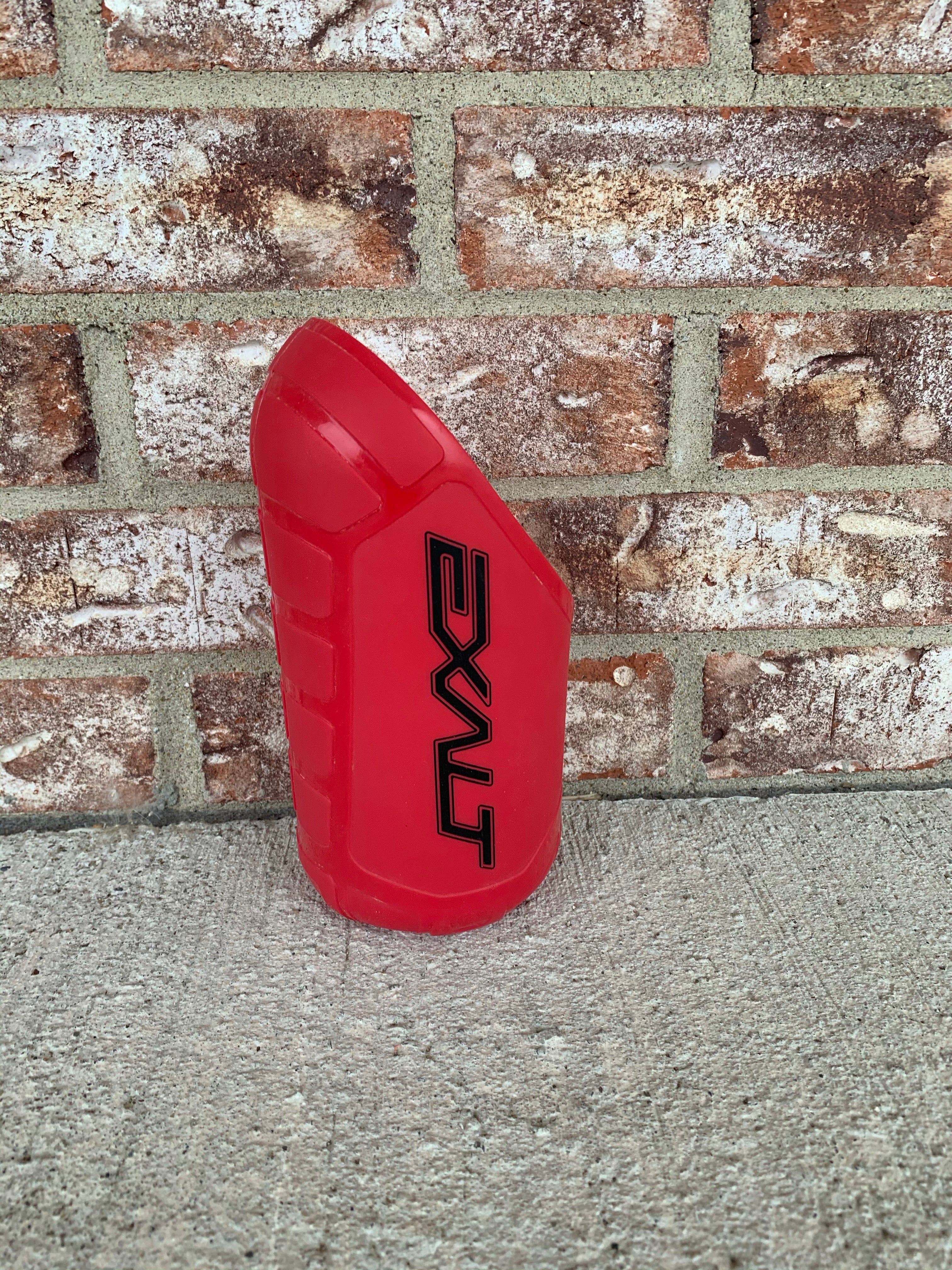 Used Exalt 48/3000 Tank Cover - Red - Image 2