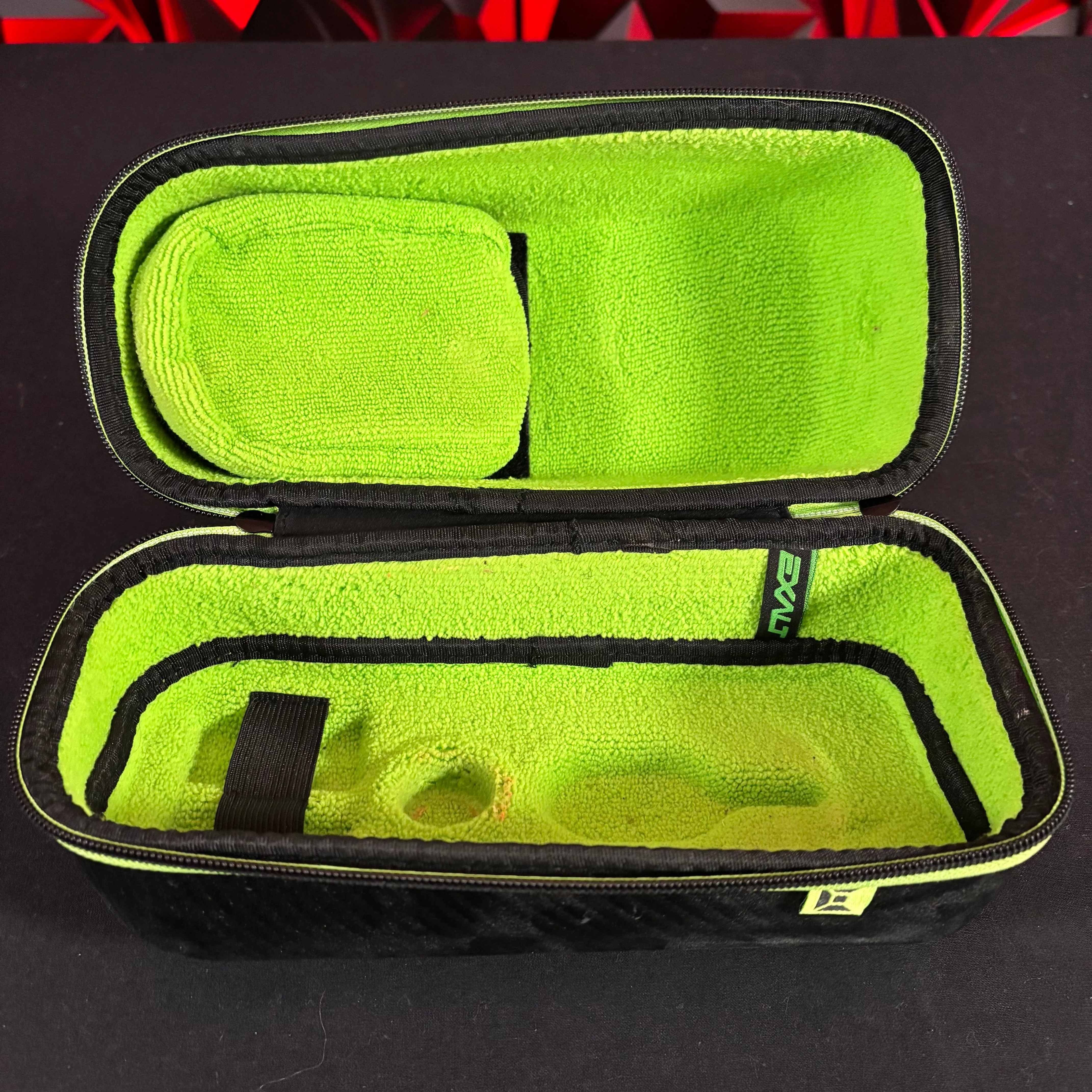 Used Exalt Carbon Loader Case - Black/Green - Image 3