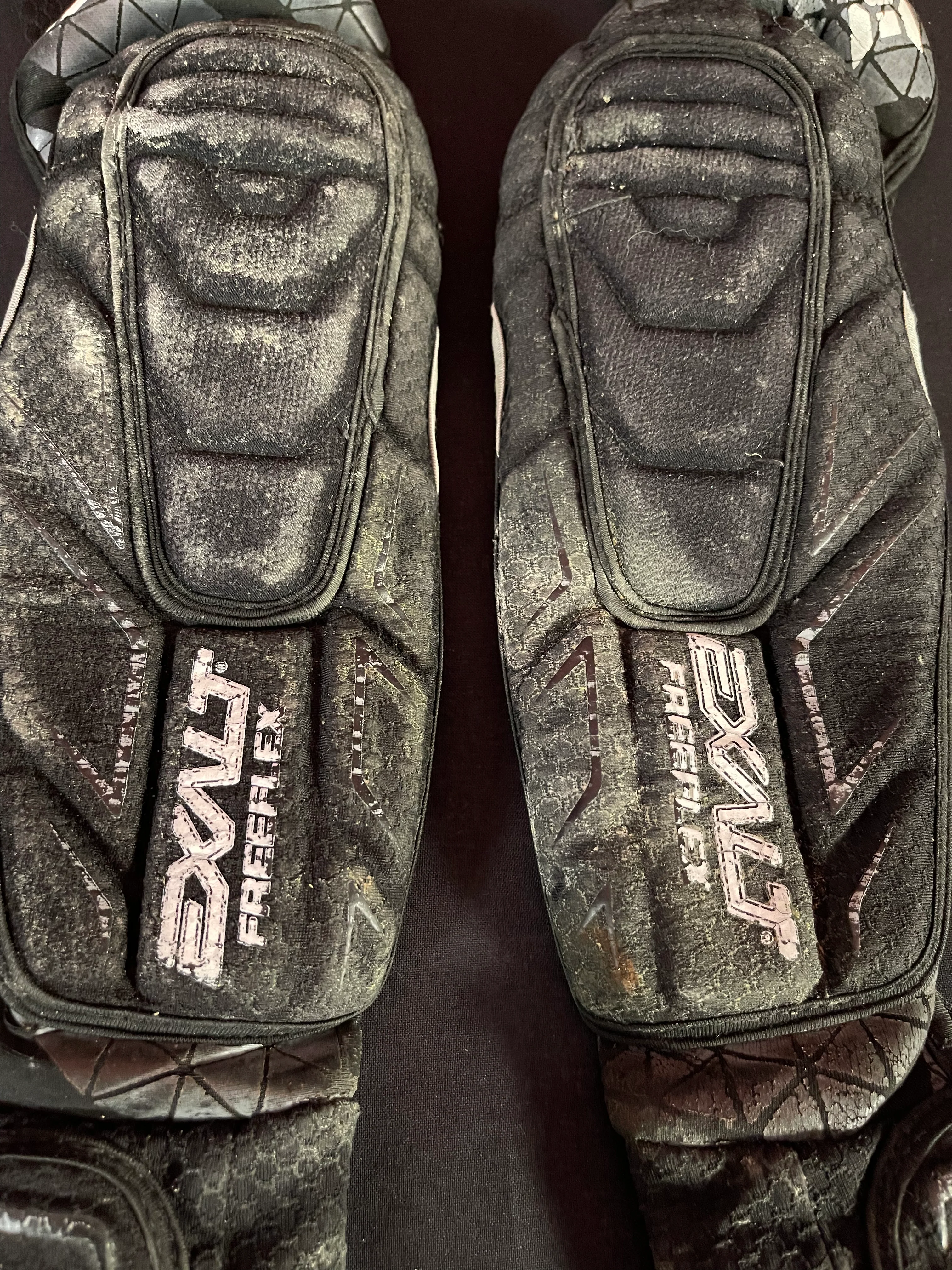 Used Exalt Freeflex Elbow Pads - Medium - Image 2