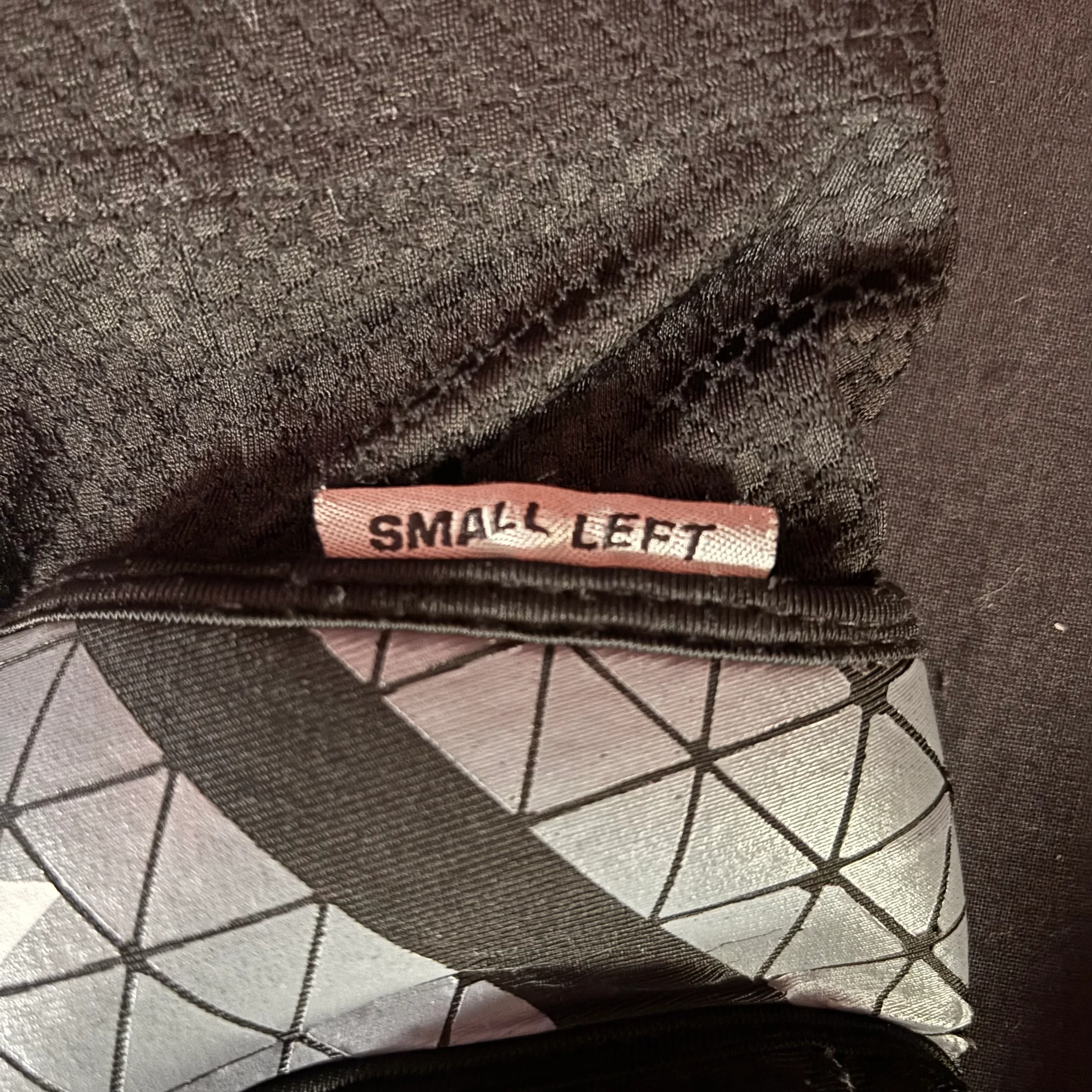 Used Exalt Freeflex Arm Pads- Black - Small - Image 3
