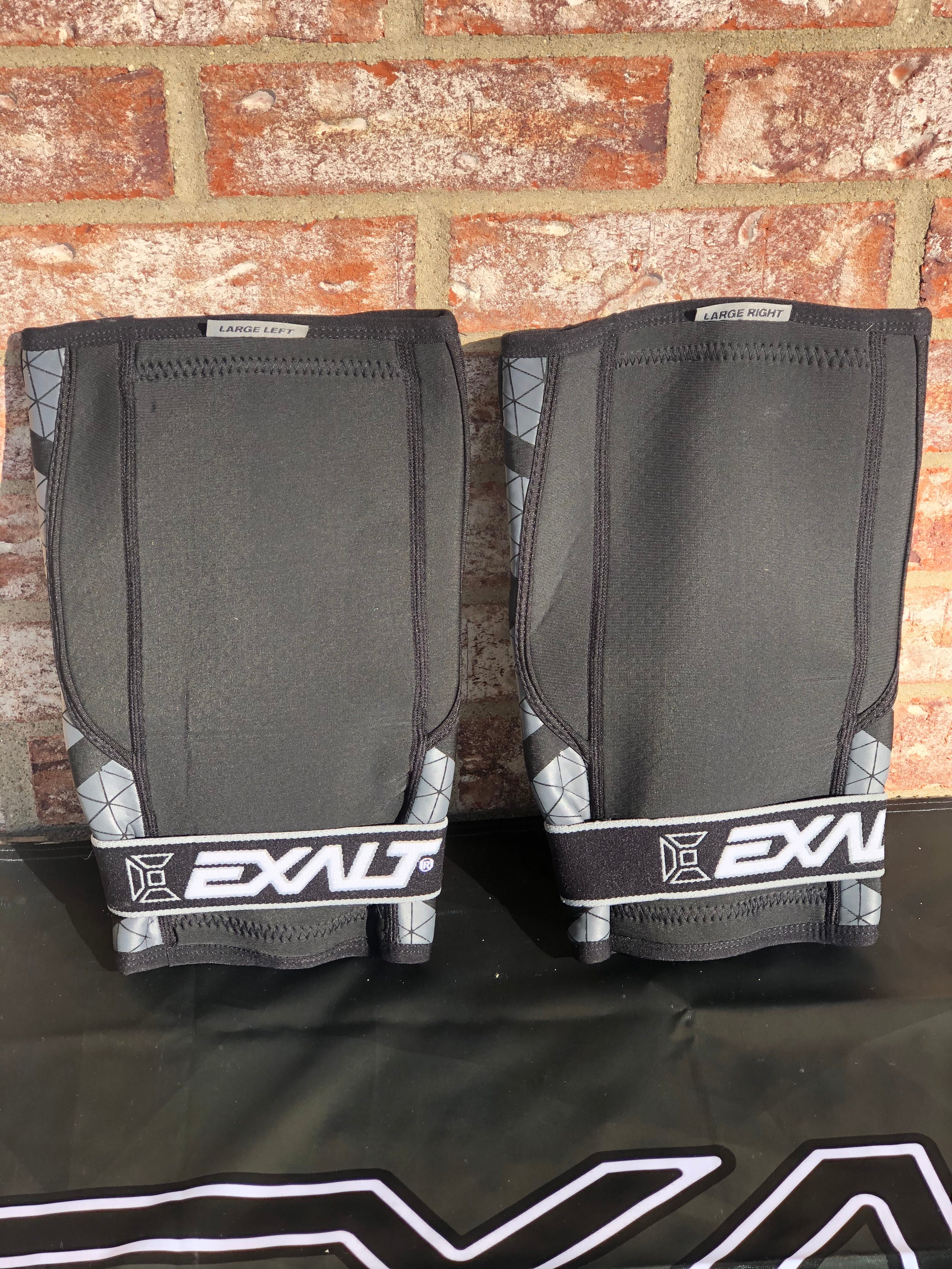 Used Exalt Freeflex Knee Pads - X-Large - Black - Image 2