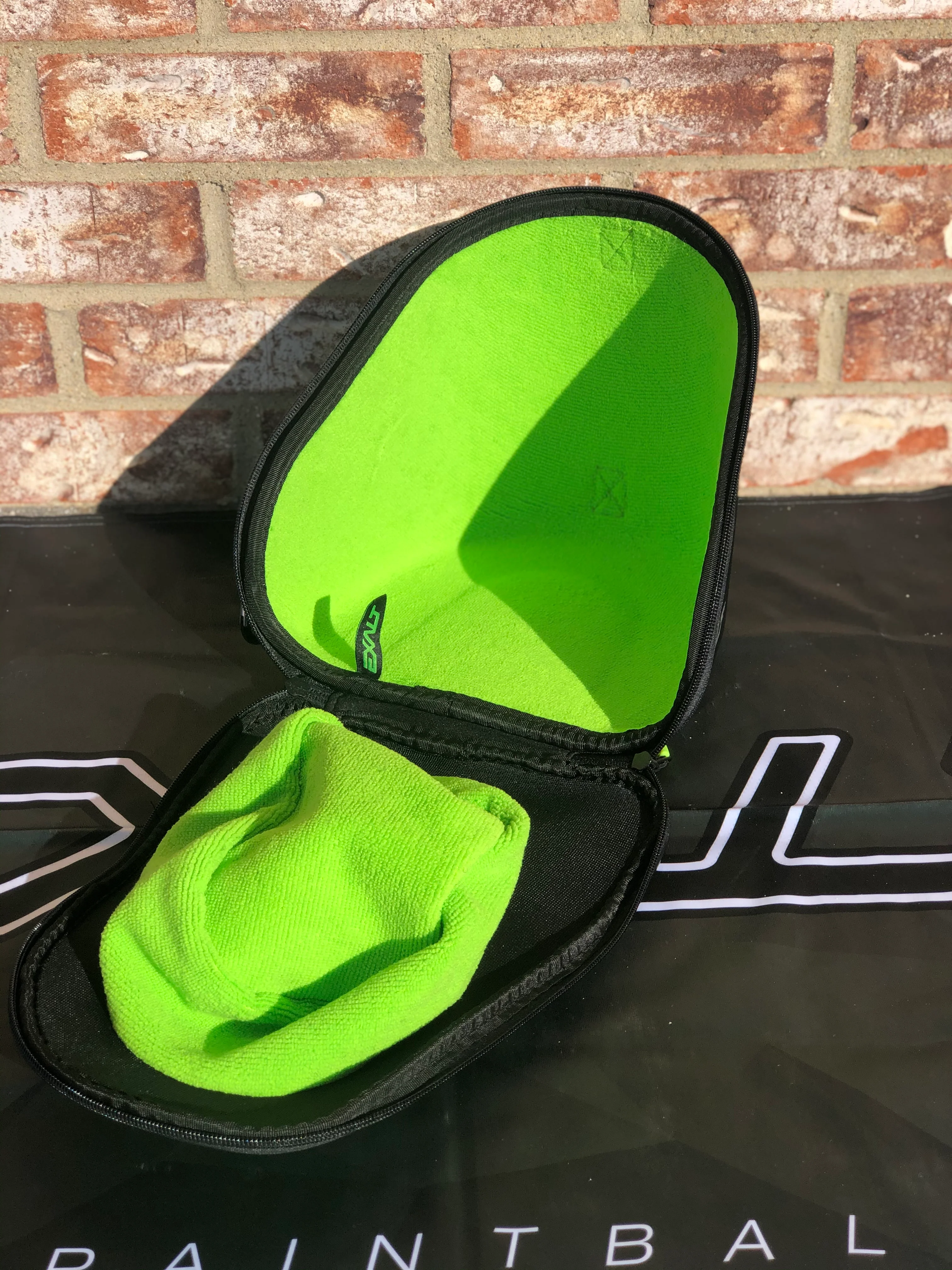 Used Exalt Goggle Case V3 - Image 2