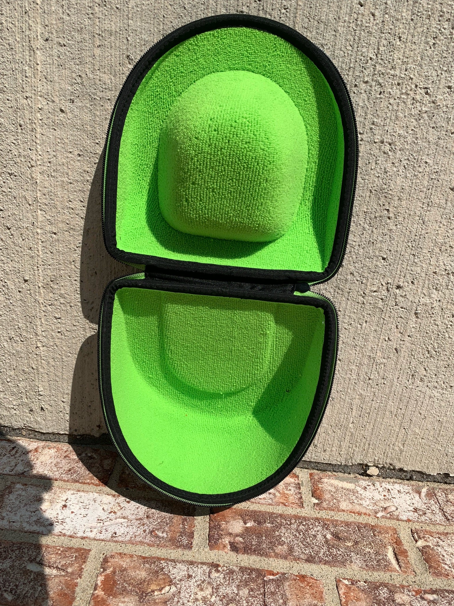 Used Exalt Lens Case - Image 2