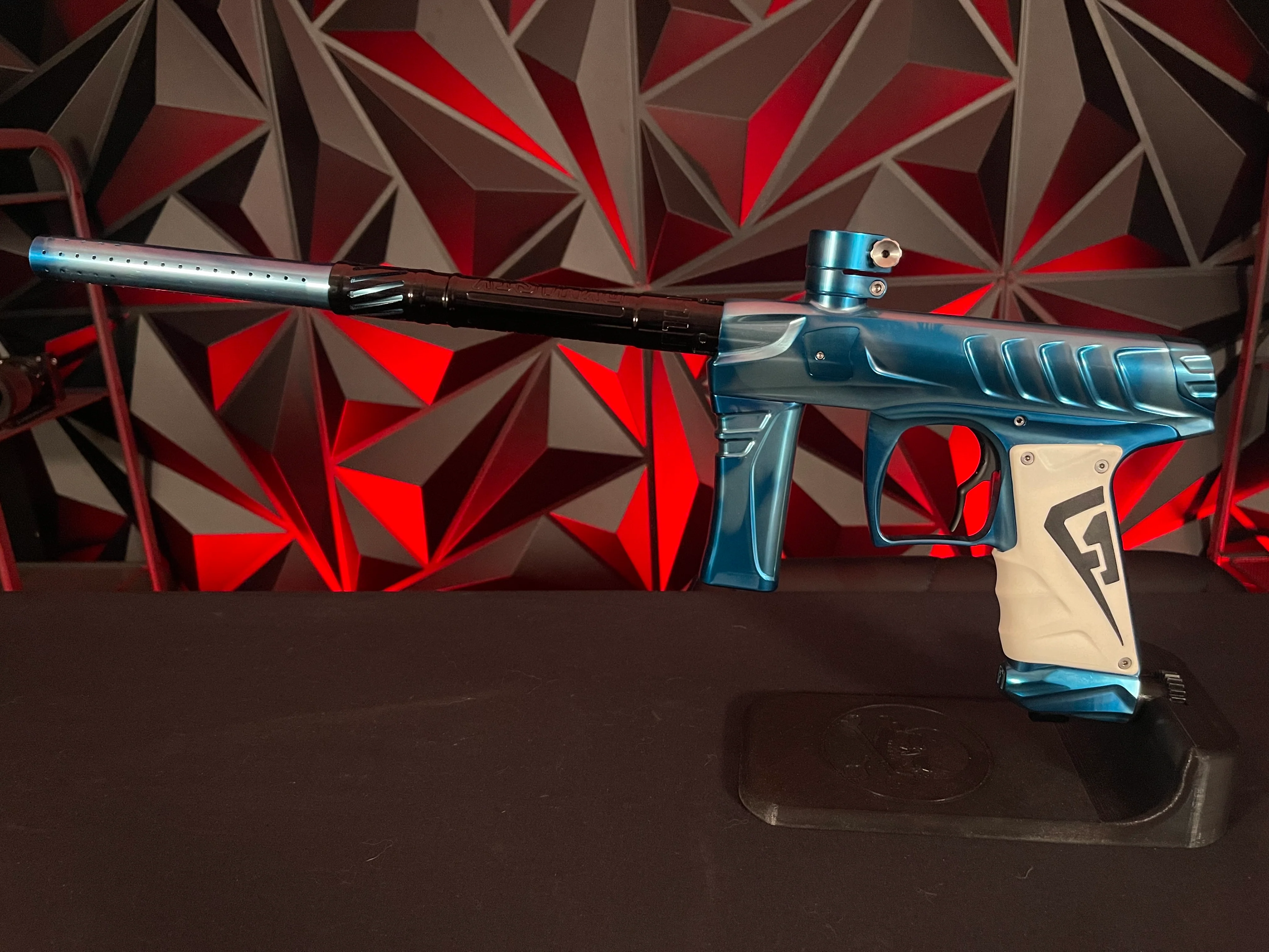 Used Field One Force Paintball Marker - Dynasty Alex Fraige Edition - Image 6