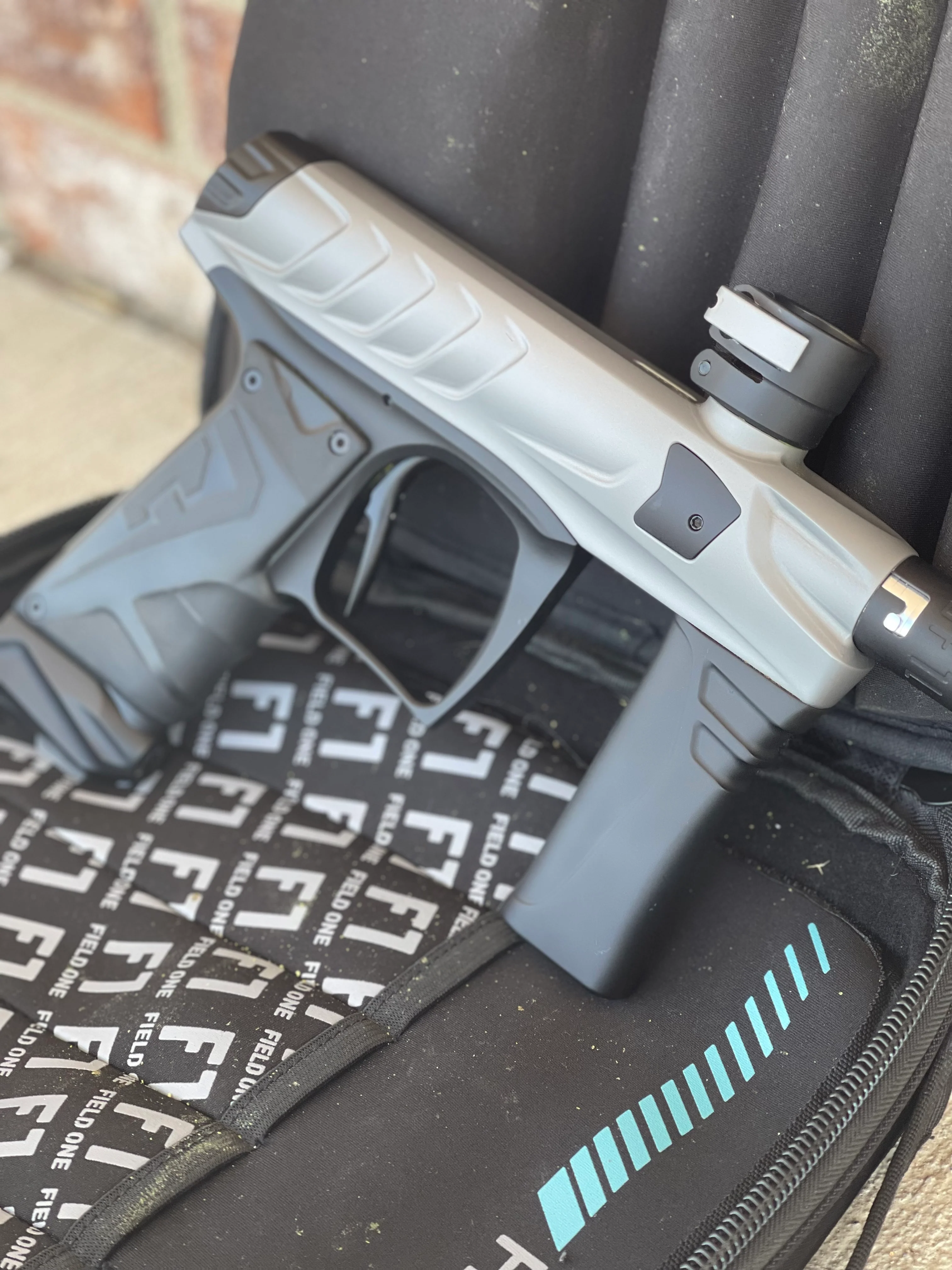 Used Field One Force Paintball Gun - Dust Titanium - Image 3