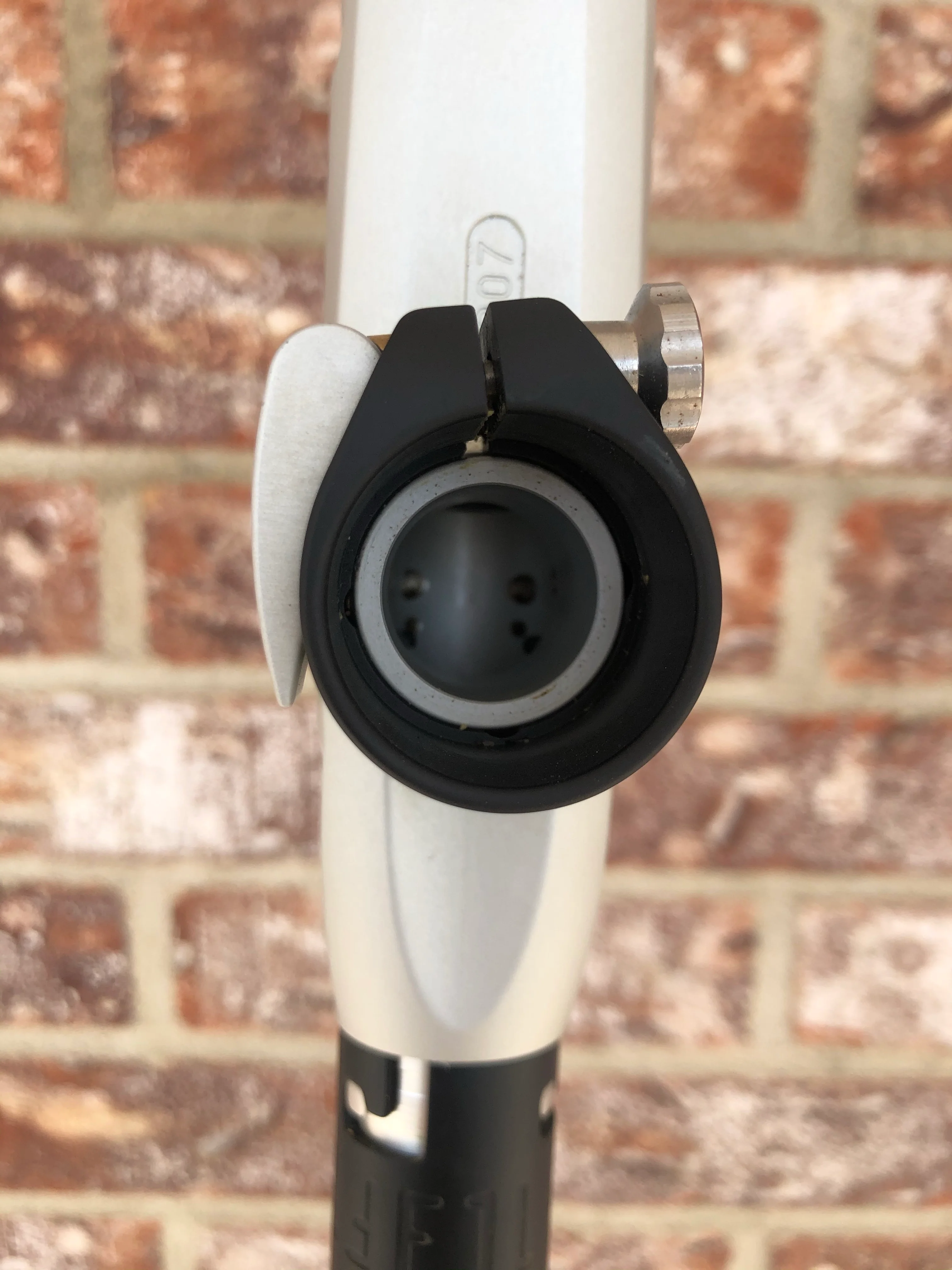 Used Field One Force Paintball Gun - Dust White/Dust Black - Image 5