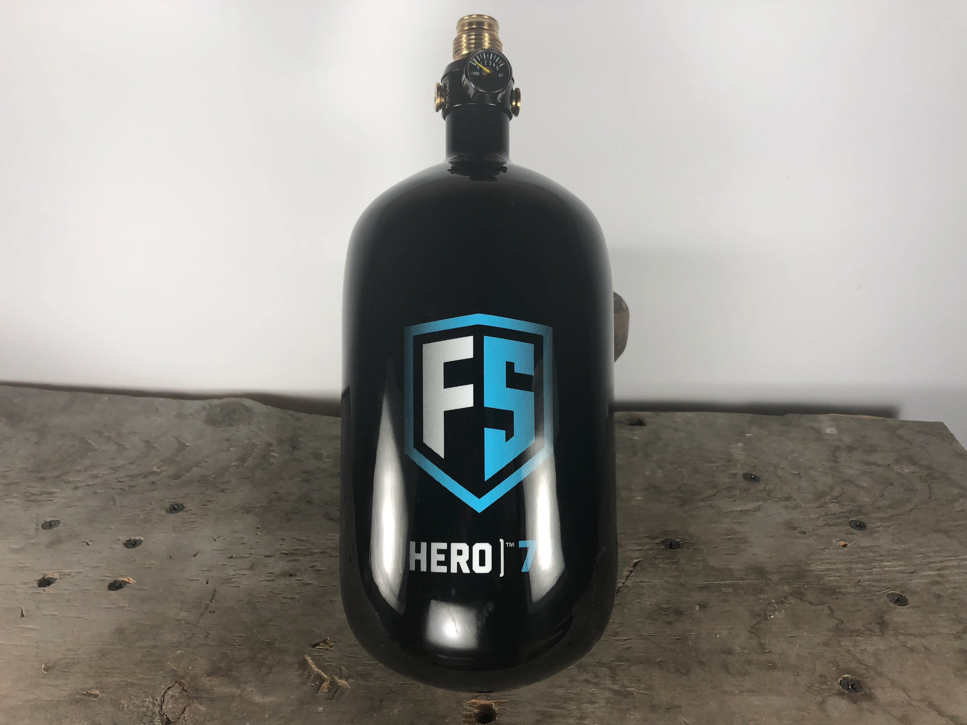 Used First Strike hero 77/5400 - Image 2