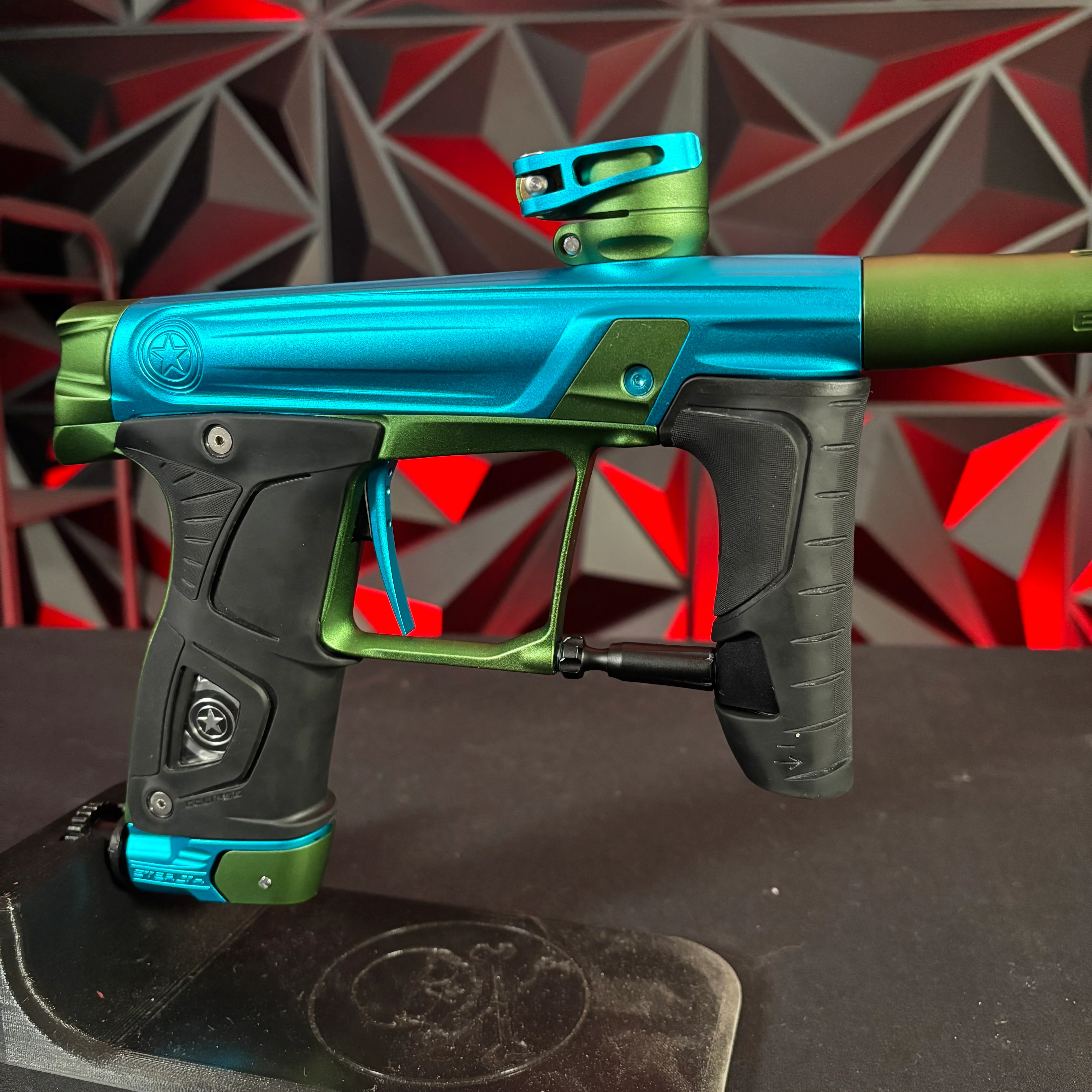 Used GI Sportz/Planet Eclipse Stealth Paintball Marker - Teal/Green - Image 4
