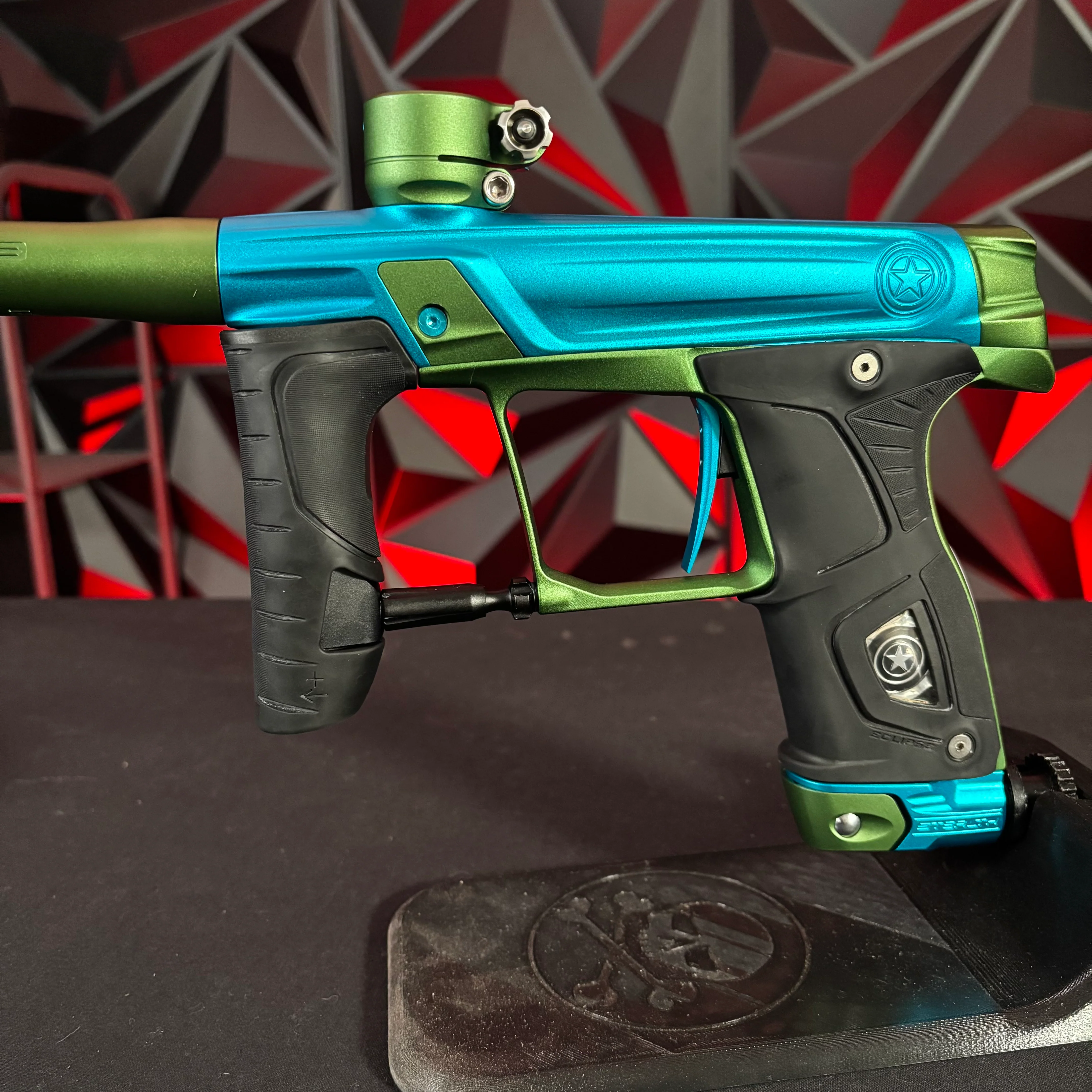 Used GI Sportz/Planet Eclipse Stealth Paintball Marker - Teal/Green - Image 5