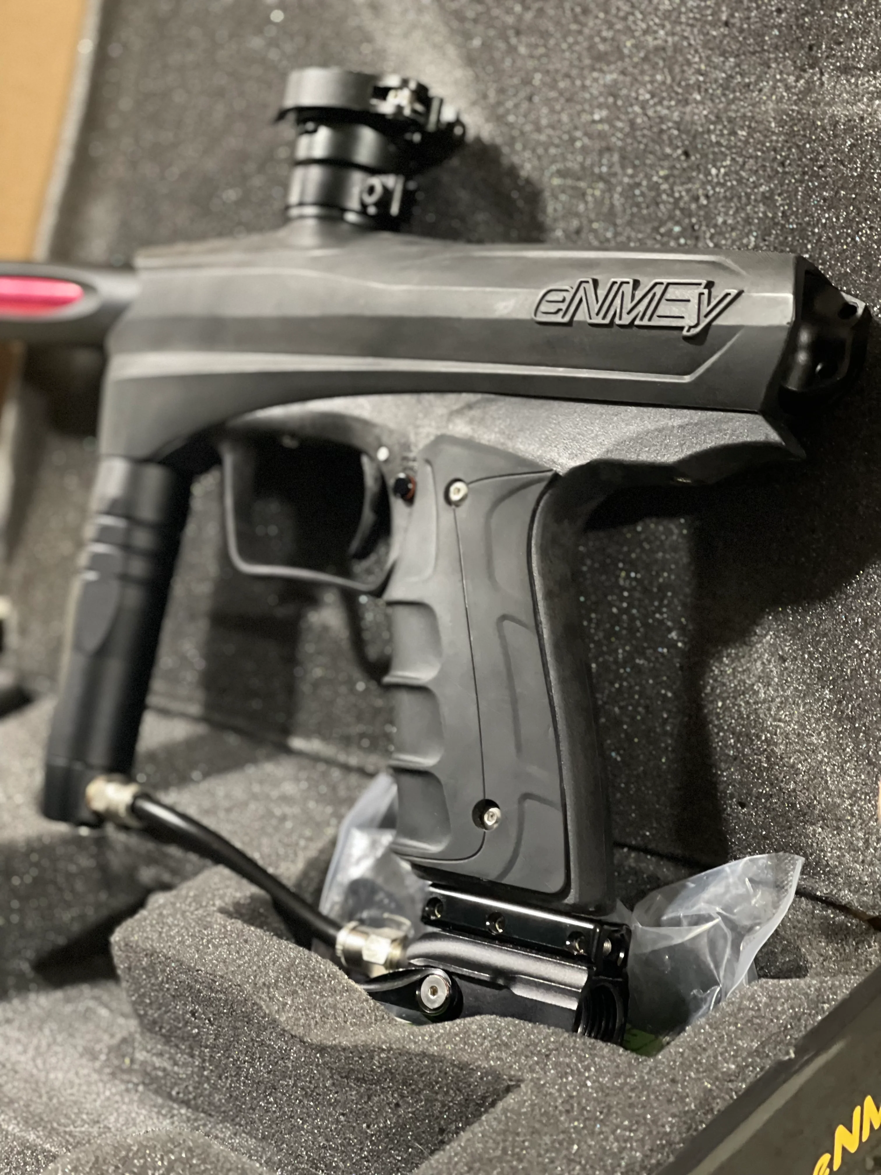Used GoG Enmey Pro Paintball Marker - Black - Image 3