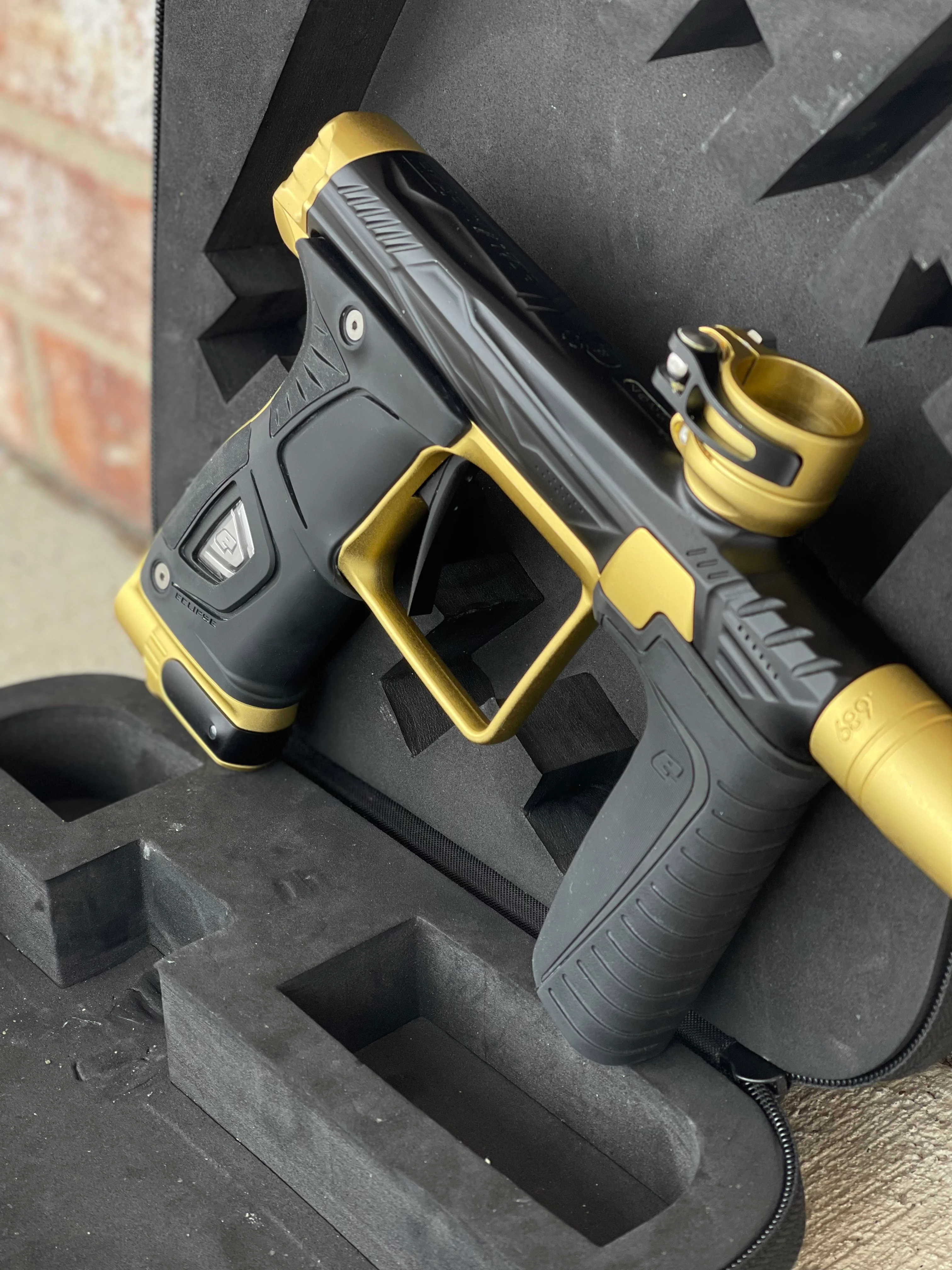 Used HK Army/Planet Eclipse 170R Paintball Gun - Black / Gold - Image 3