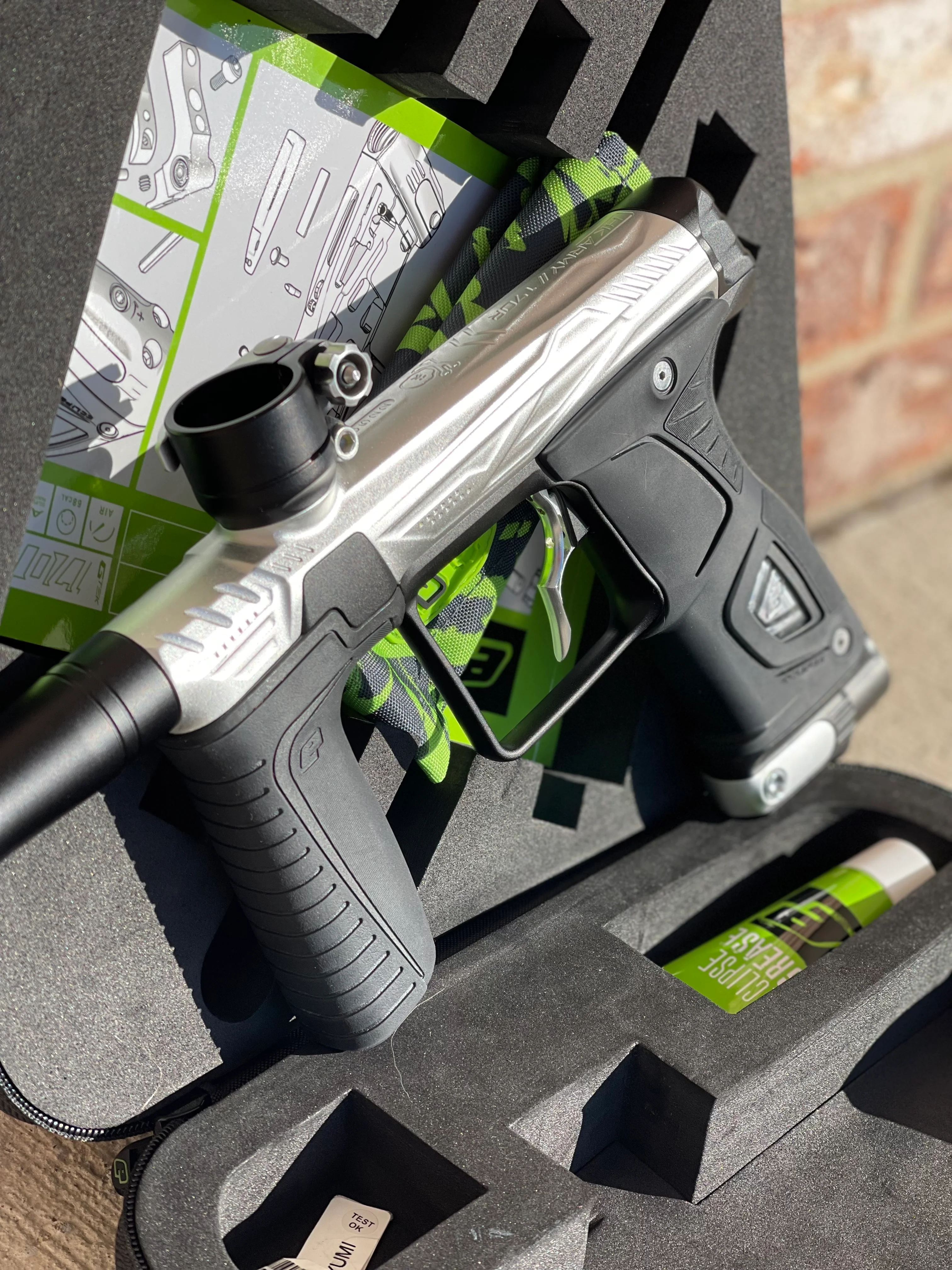 Used HK Army/Planet Eclipse Gtek 170R Paintball Gun - Silver / Black with Infamous Deuce Trigger - Image 4