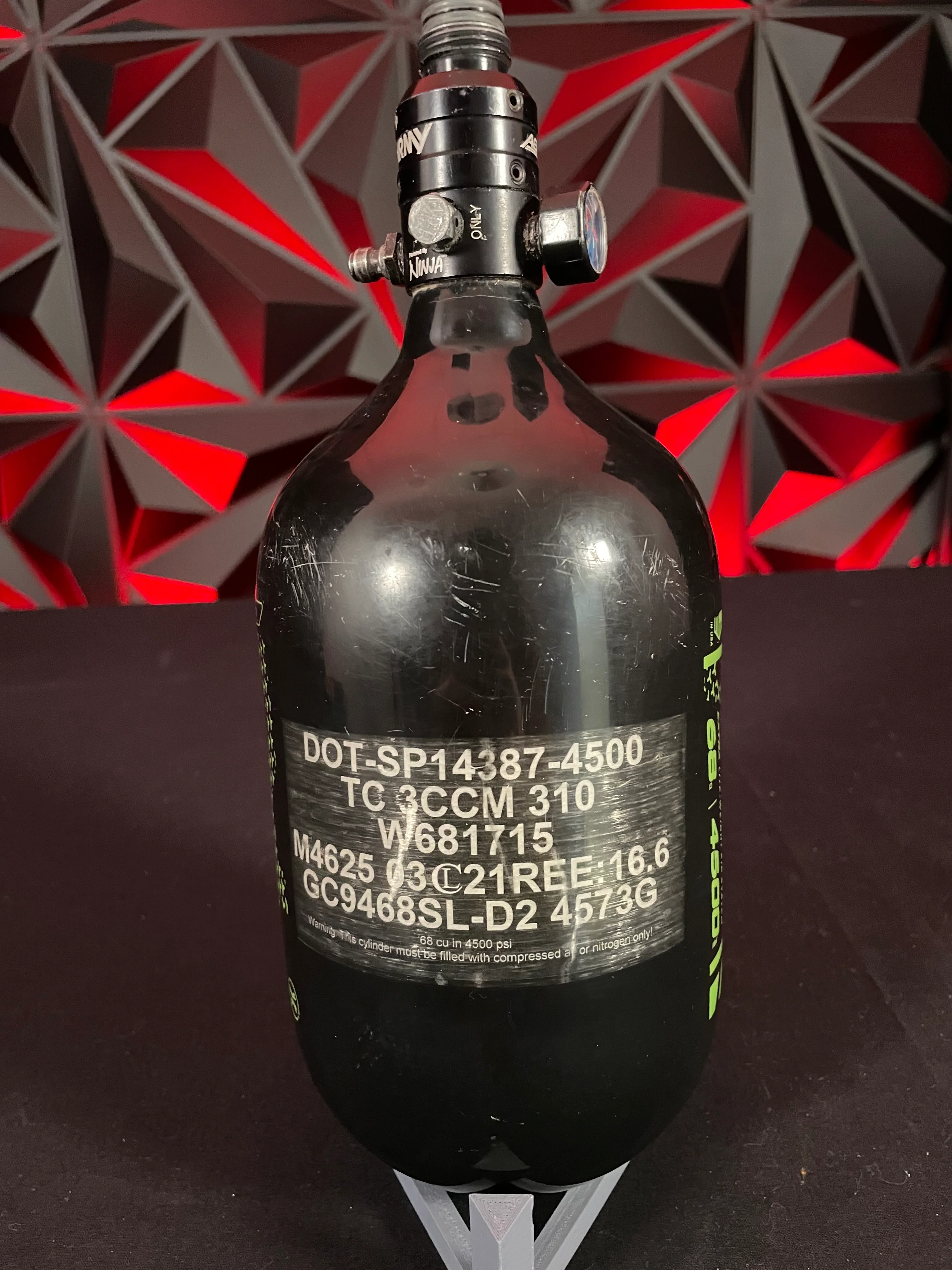 Used HK Army 68/4500 Aerolite Paintball Tank - Black/Green w/Aerolite 2 Adjustable Reg - Image 2