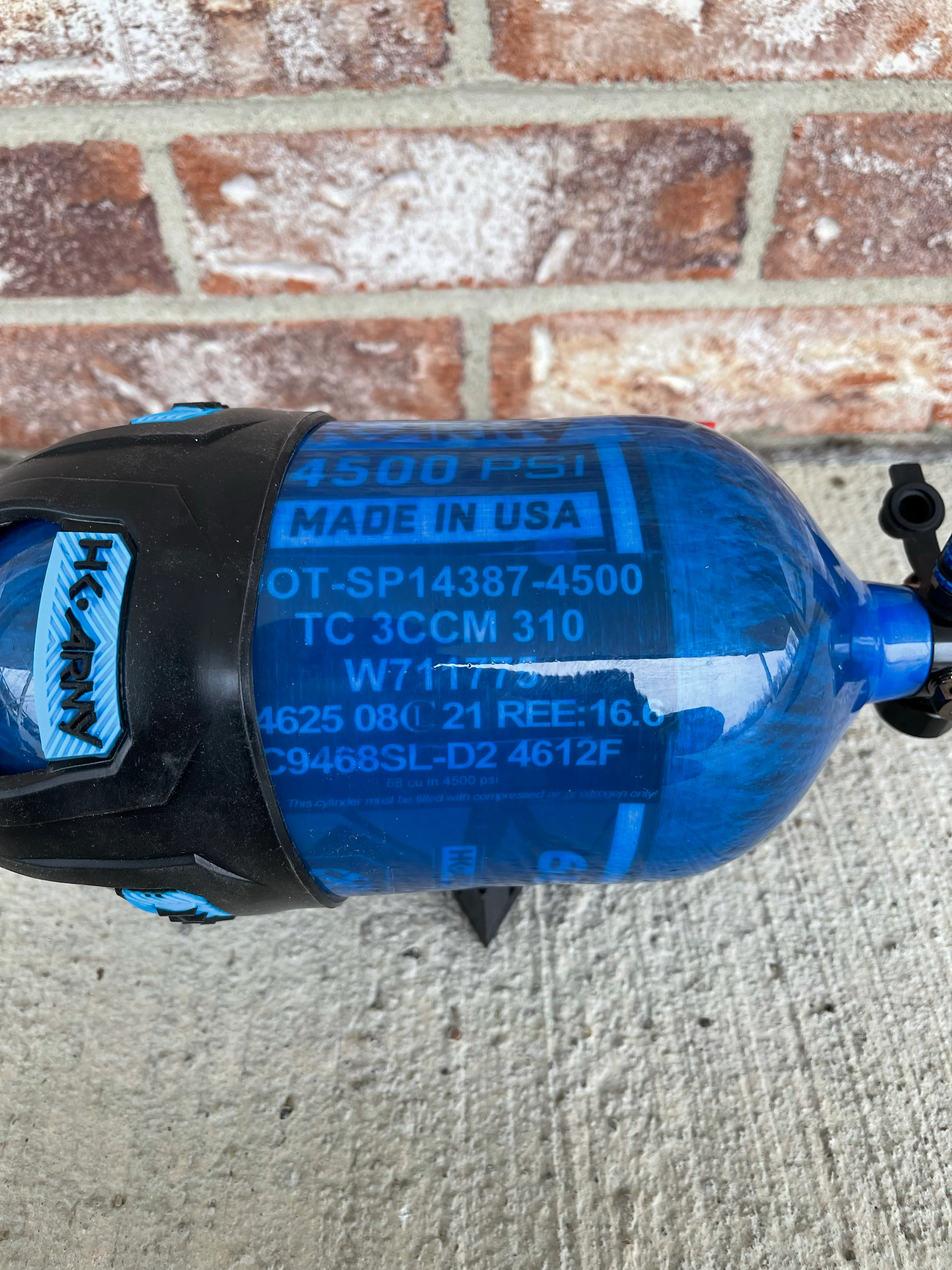 Used HK Army AeroLite 68/4500 Paintball Tank - Blue - Image 3