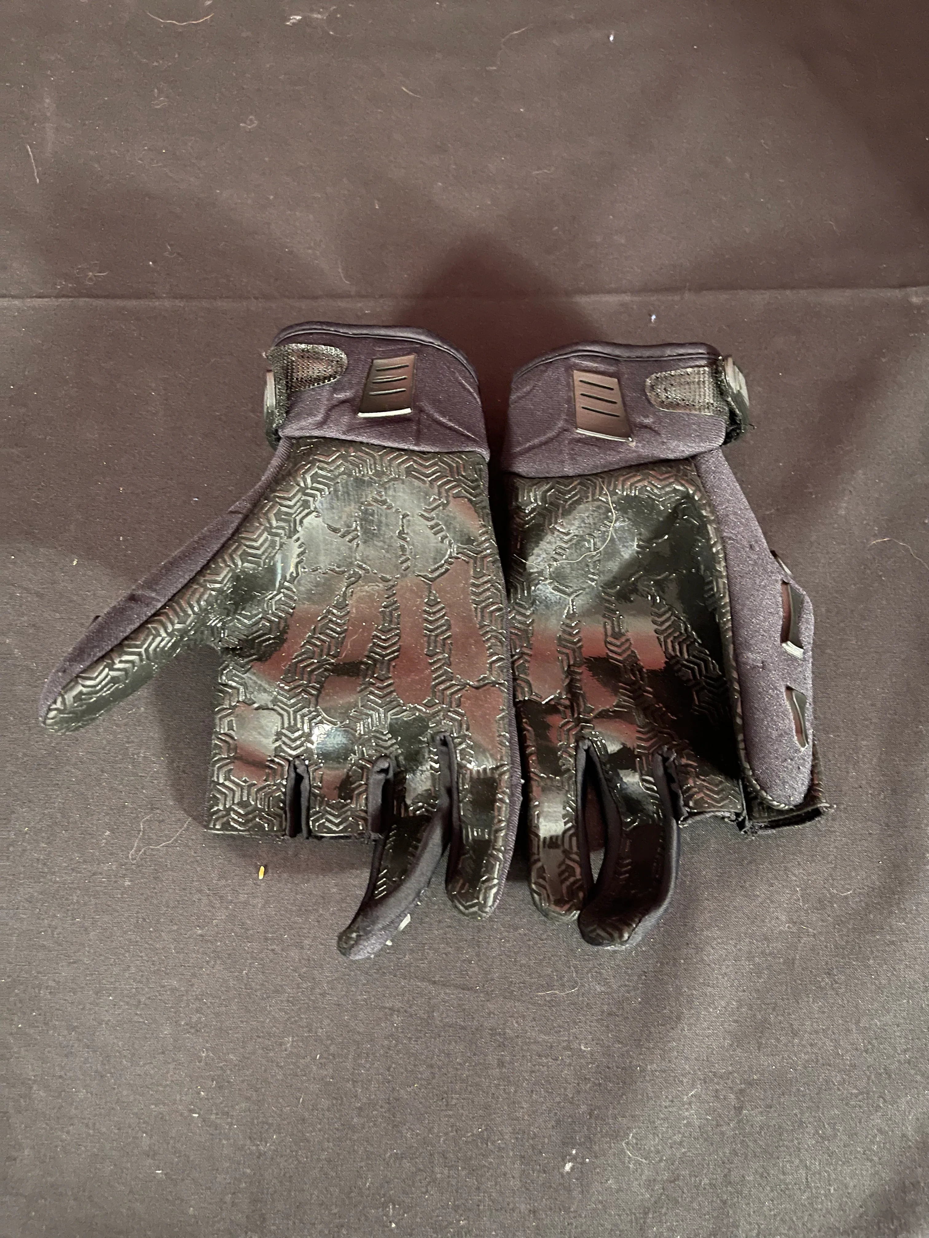 Used HK Army Bones Paintball Gloves - Black - Large - Image 2