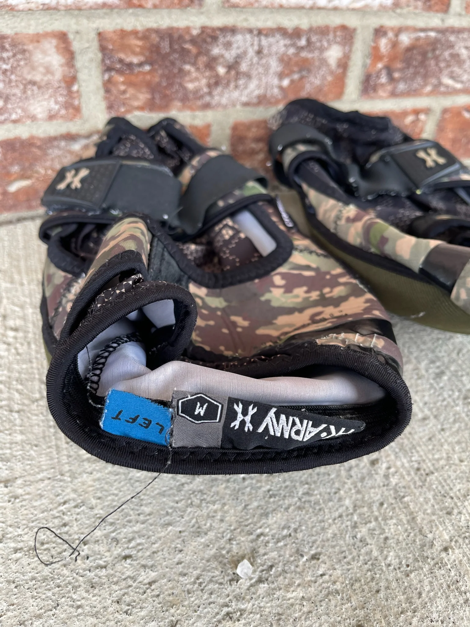 Used HK Army Crash Knee Pads - Medium - Camo - Image 2