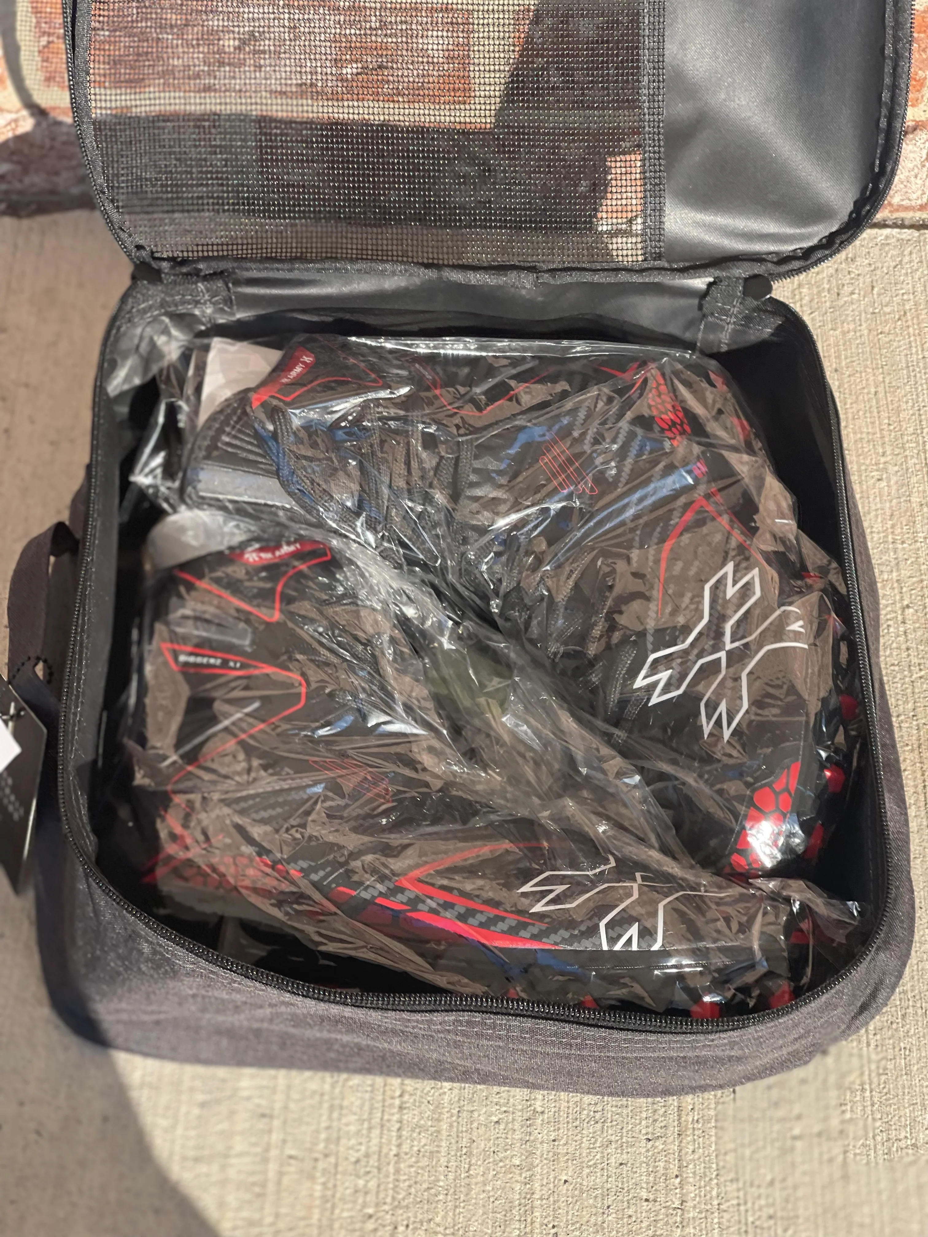 Used HK Army Diggerz_X1 High Top Paintball Cleat - Black/Red - Size 10 - Image 4