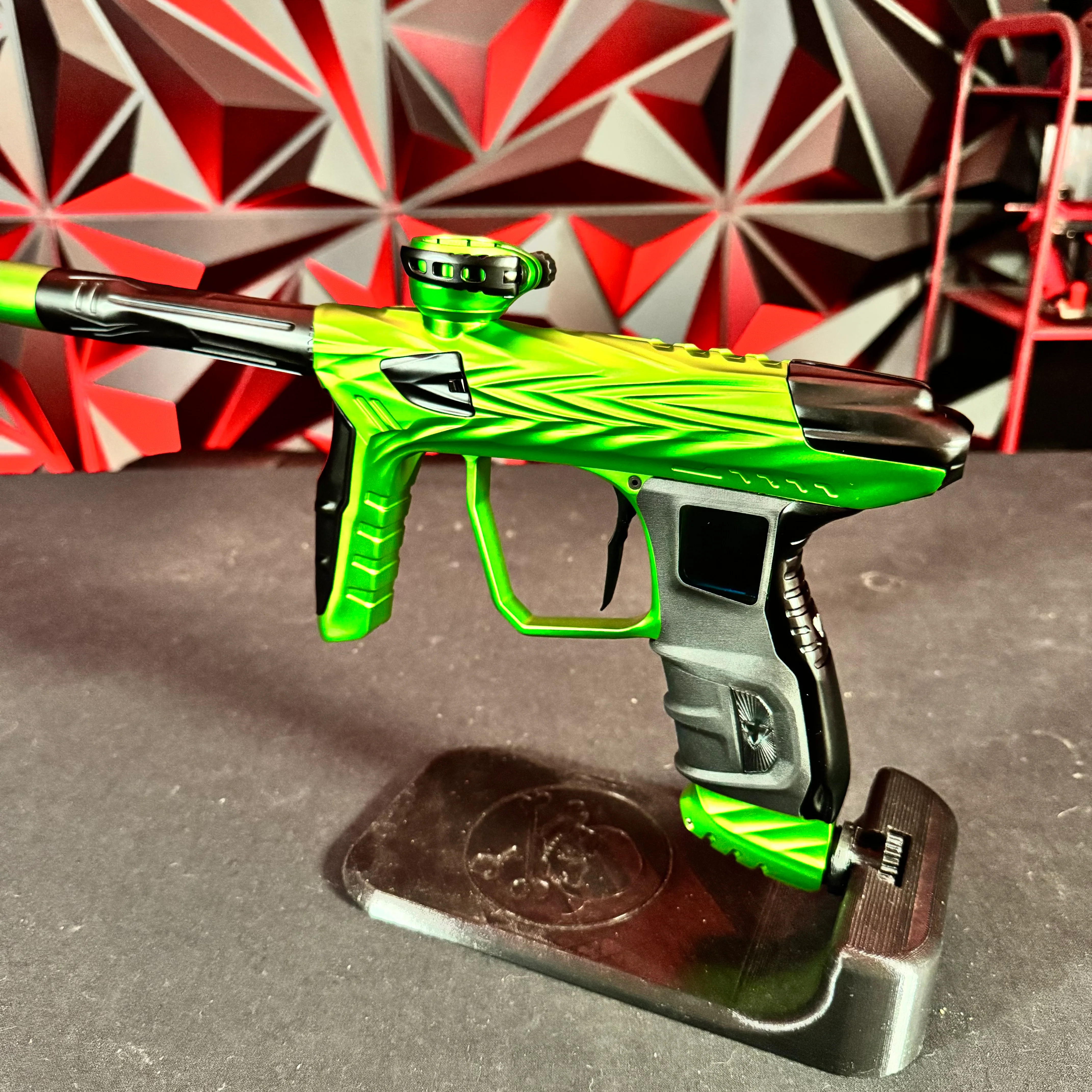 Used/HK Army DLX Luxe IDOL Paintball Gun - Dust Neon Green/Black w/Method Bolt - Image 3