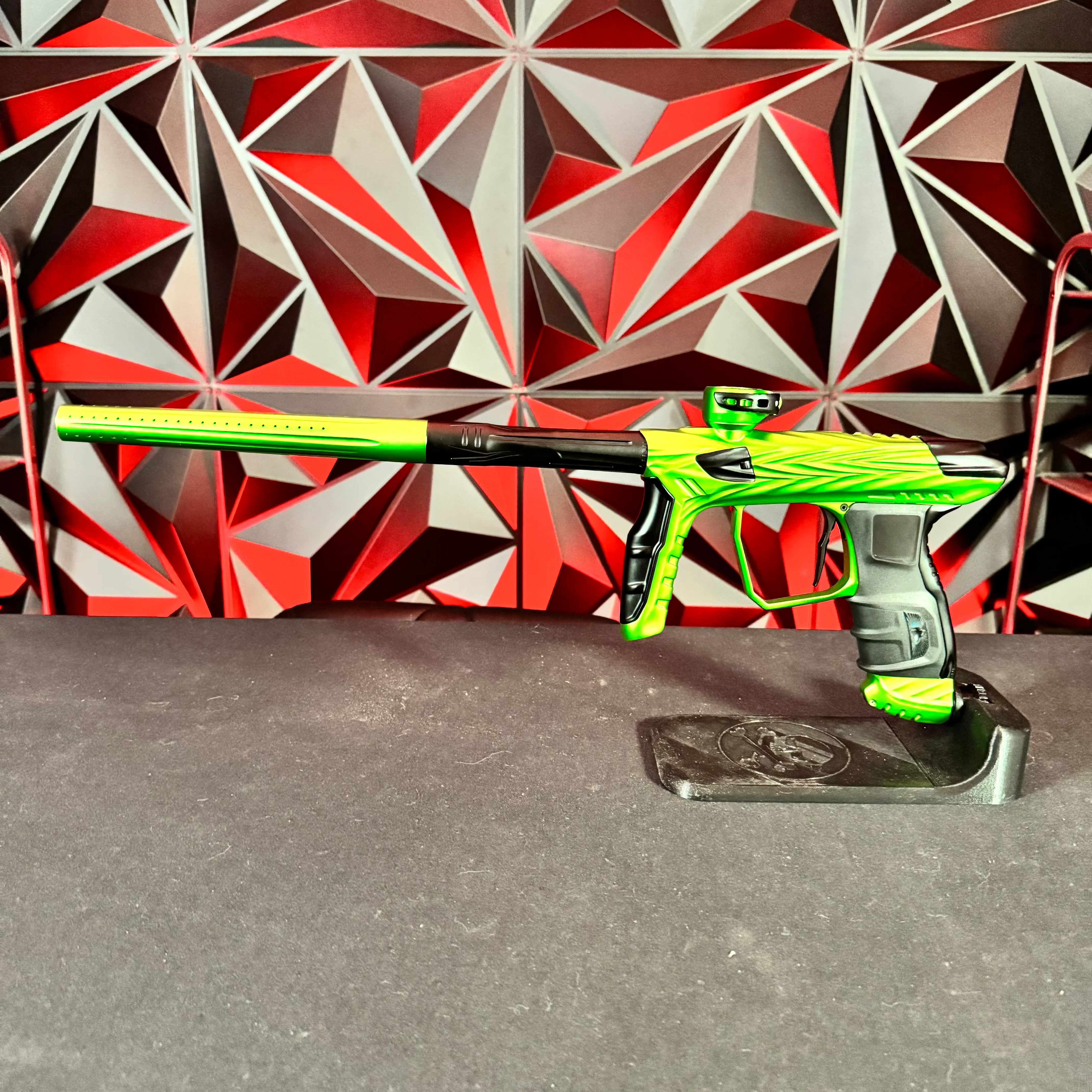 Used/HK Army DLX Luxe IDOL Paintball Gun - Dust Neon Green/Black w/Method Bolt - Image 7
