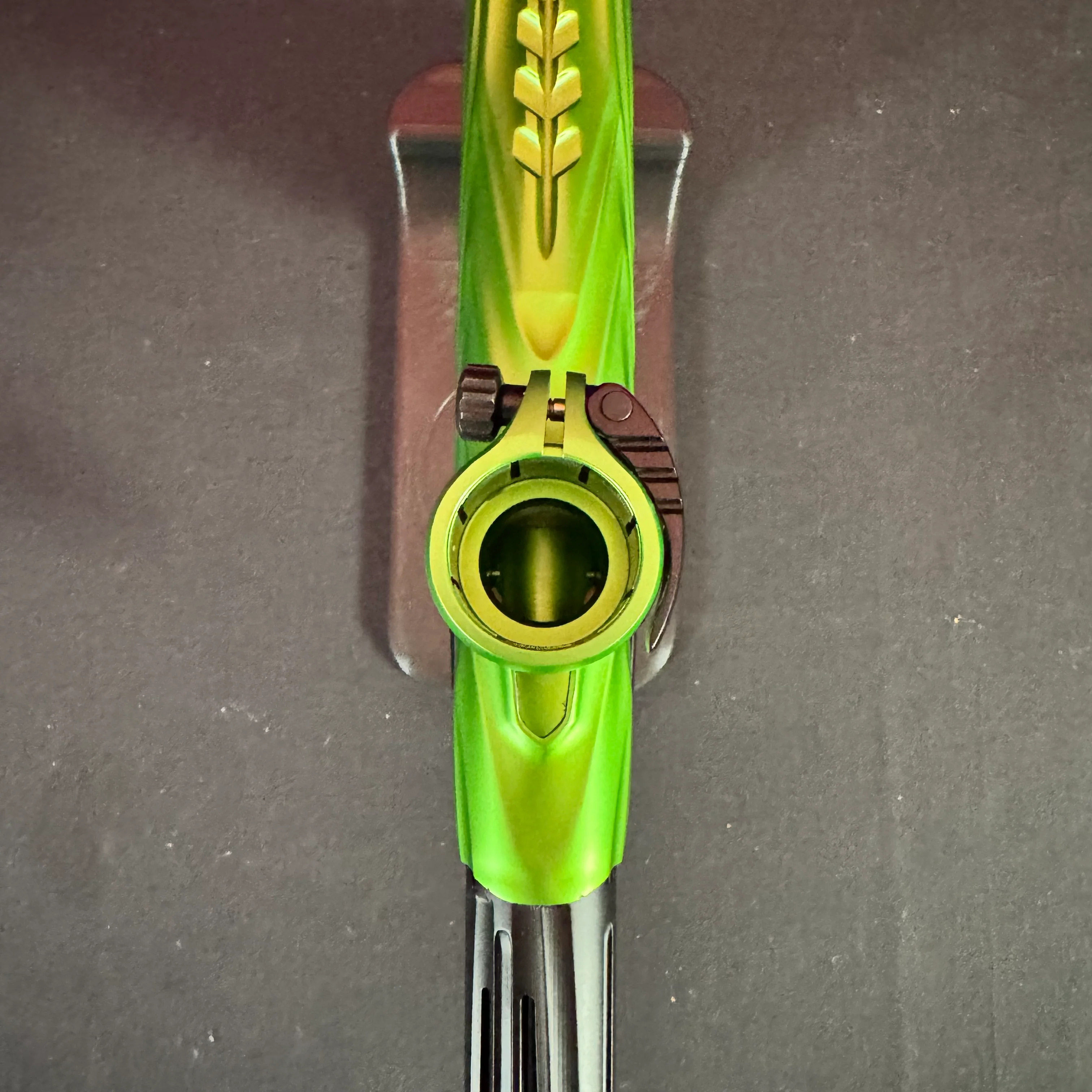 Used/HK Army DLX Luxe IDOL Paintball Gun - Dust Neon Green/Black w/Method Bolt - Image 9