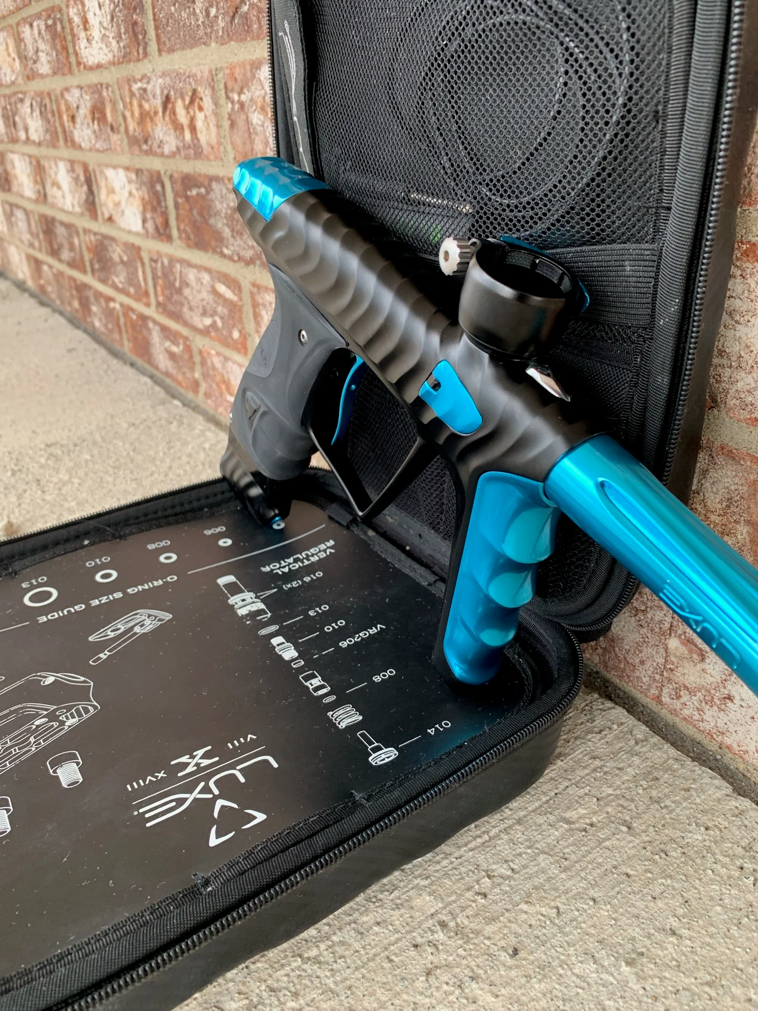 Used HK Army DLX Luxe X Ripper Paintball Gun - Dust Black/Polished Teal - Image 2