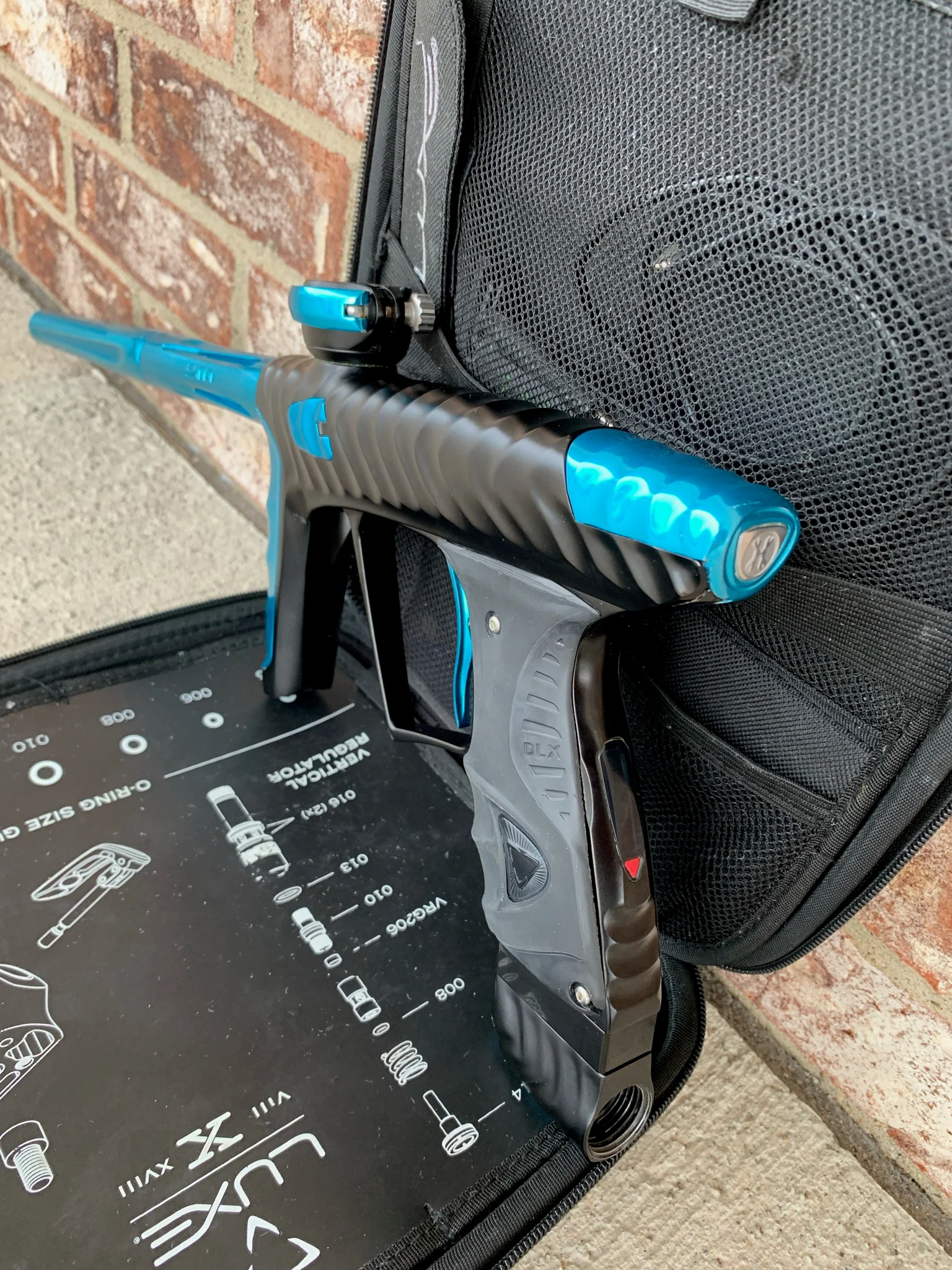 Used HK Army DLX Luxe X Ripper Paintball Gun - Dust Black/Polished Teal - Image 3