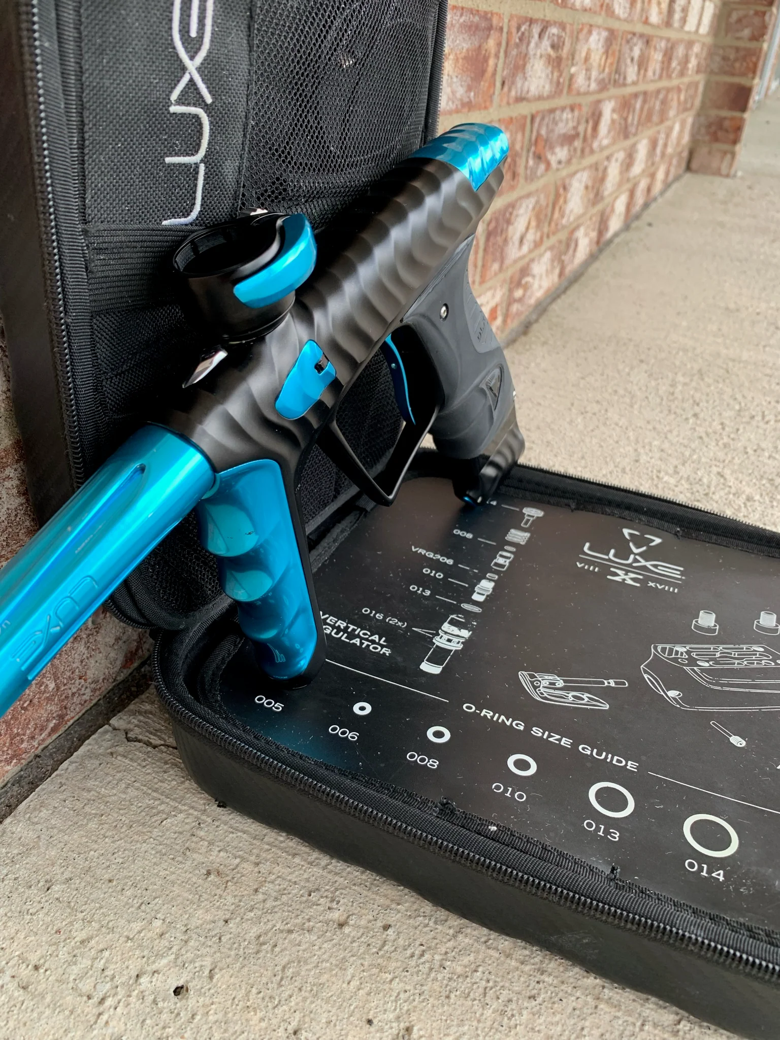 Used HK Army DLX Luxe X Ripper Paintball Gun - Dust Black/Polished Teal - Image 4