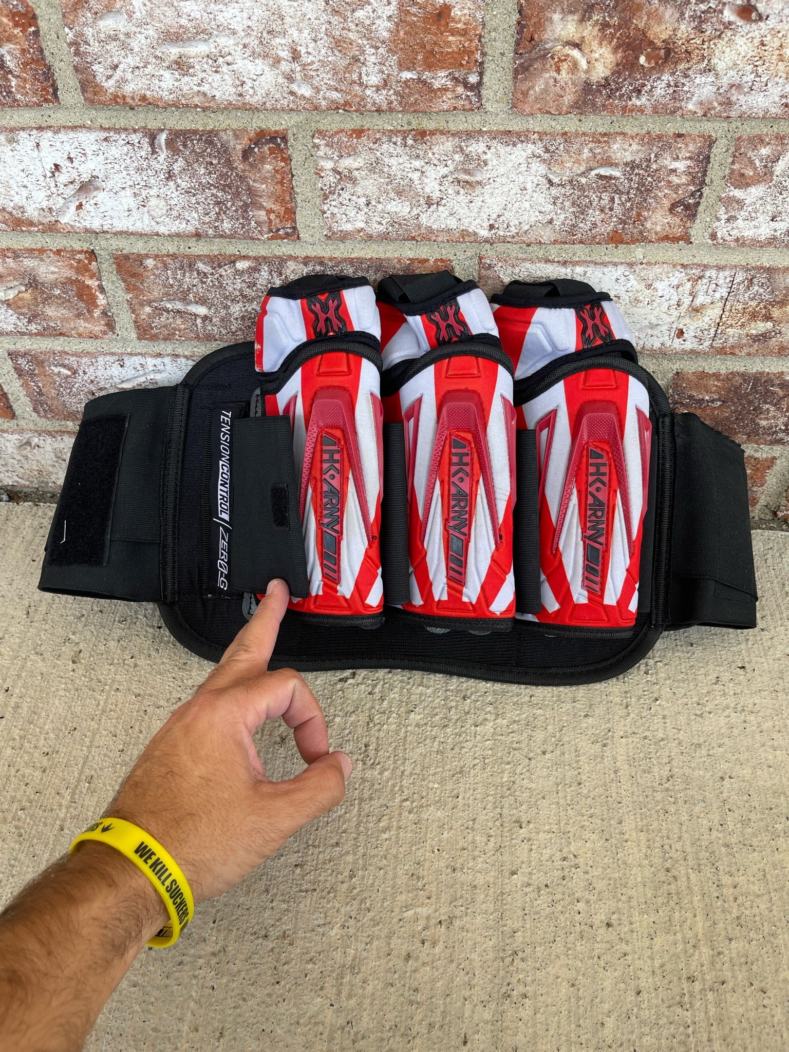 Used HK Army Zero G 3 + 6 Paintball Pod Pack- White/Red - Image 2