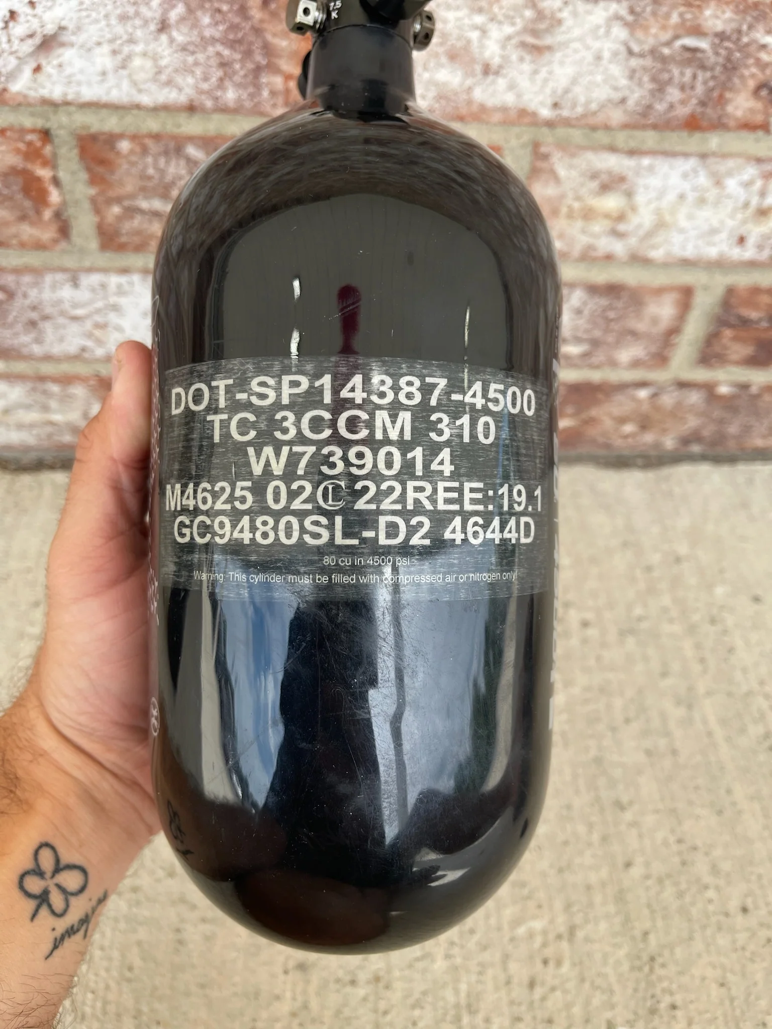 Used HK Army "Extra Lite" 80/4500 Paintball Tank - Black/Grey "Hex" w/ Standard Regulator - Image 4