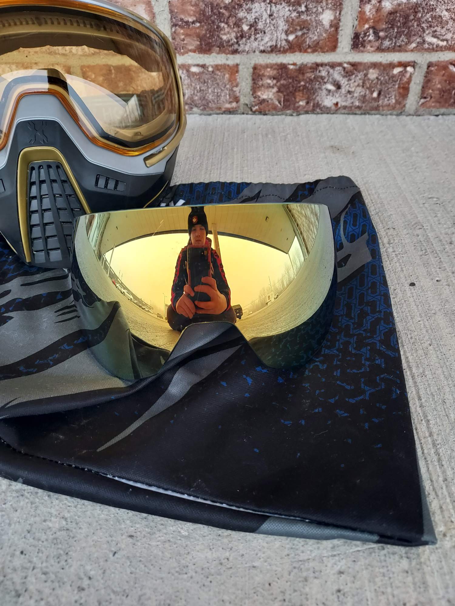 Used HK Army KLR Goggle - Black/Gold with additional Gold Lens - Image 3