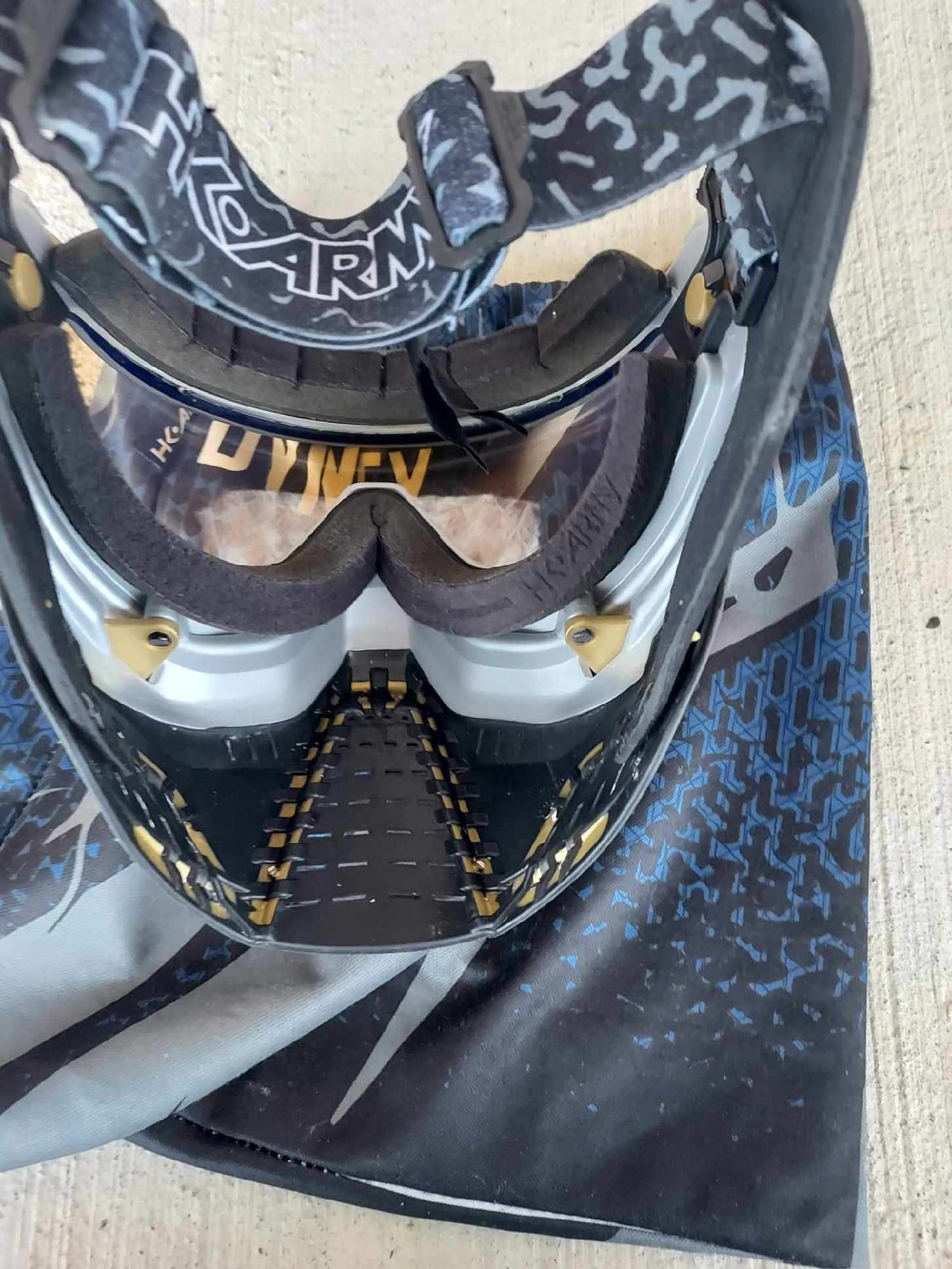 Used HK Army KLR Goggle - Black/Gold with additional Gold Lens - Image 4