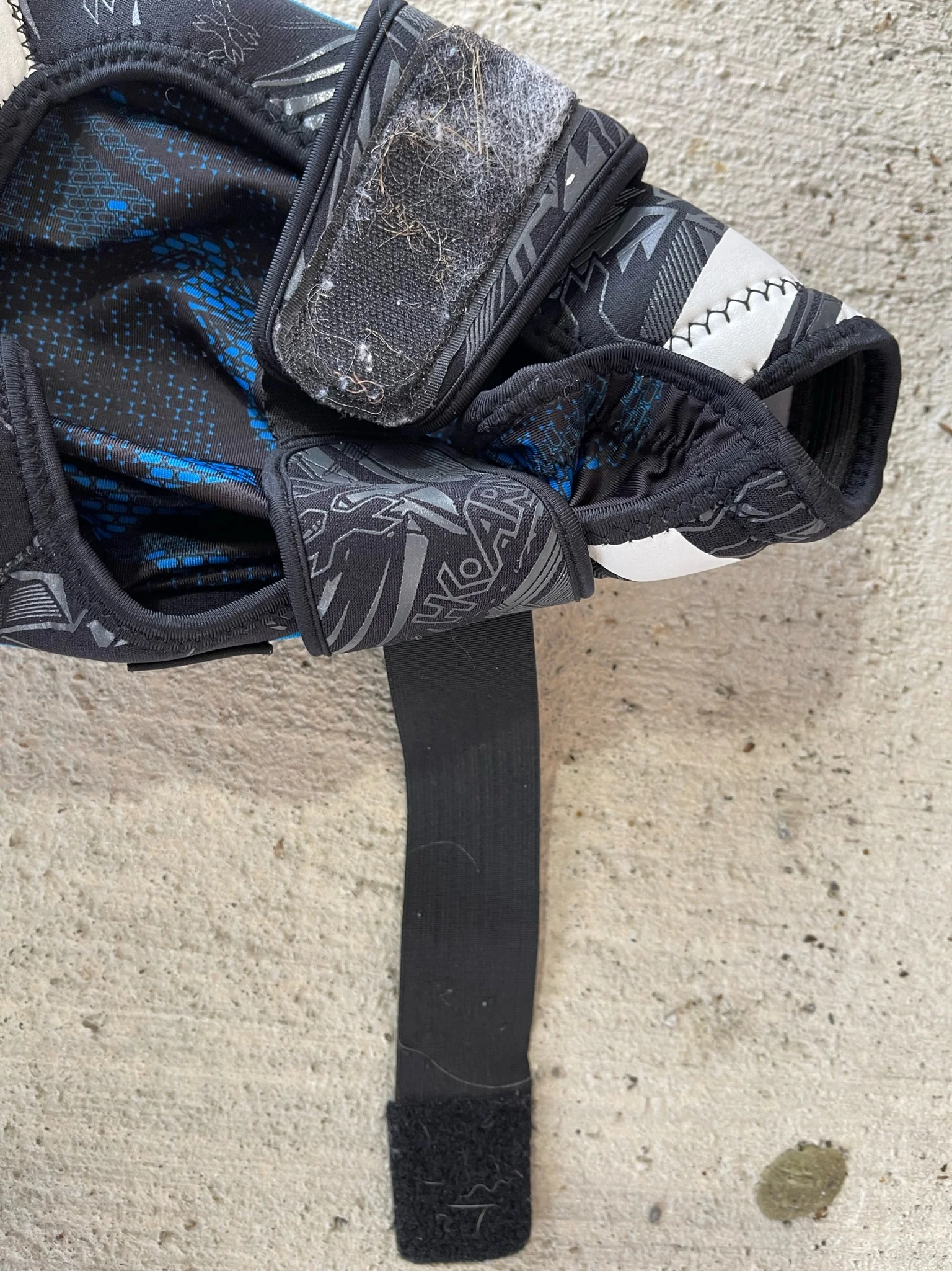 Used HK Army Knee Pads- X-Large - Image 3